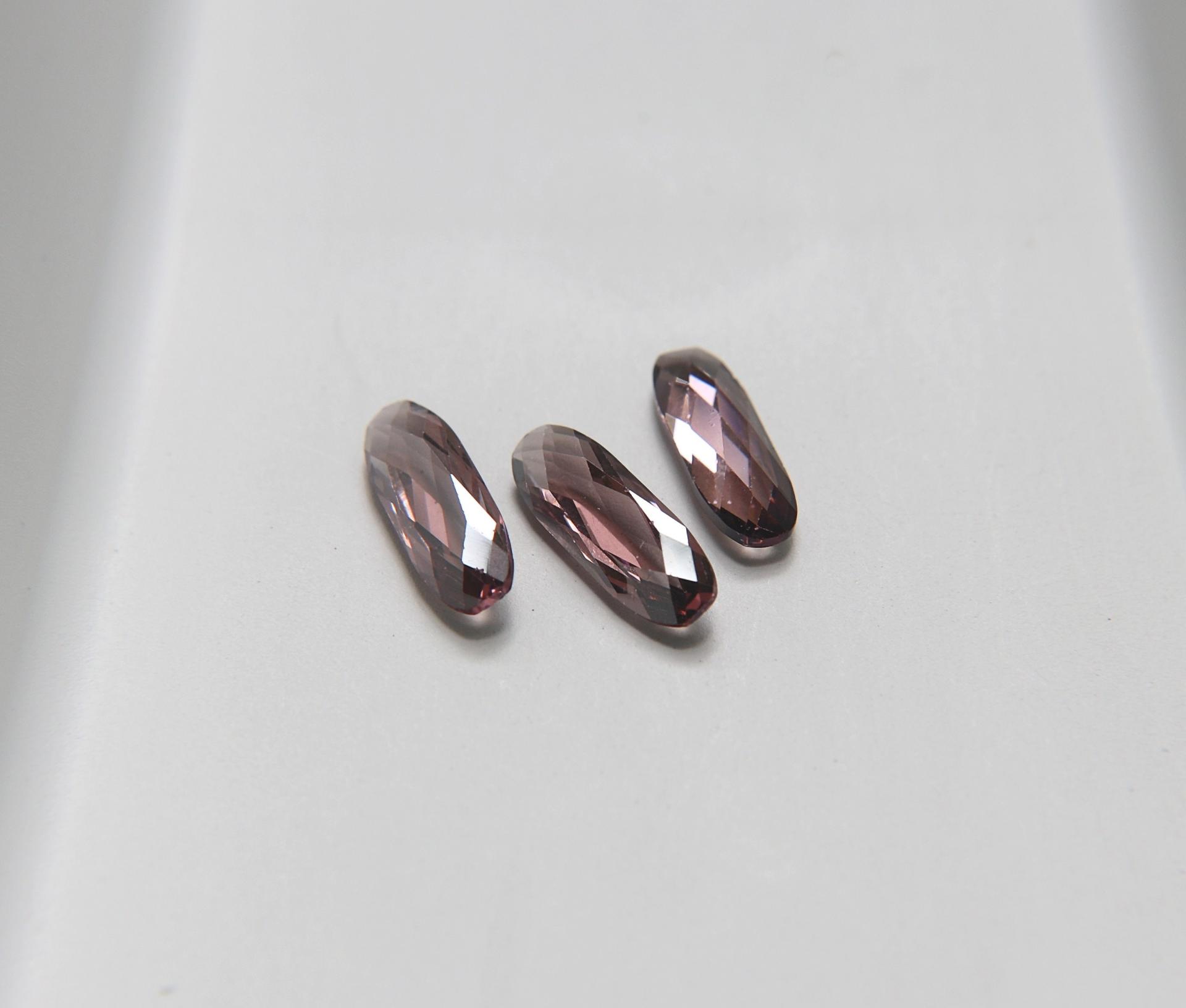Vintage Swarovski 4161 Long Classical Oval 21x7mm Light Rose Satin unfoiled (2 Pieces) gemstones, jewlery making, color zirconium