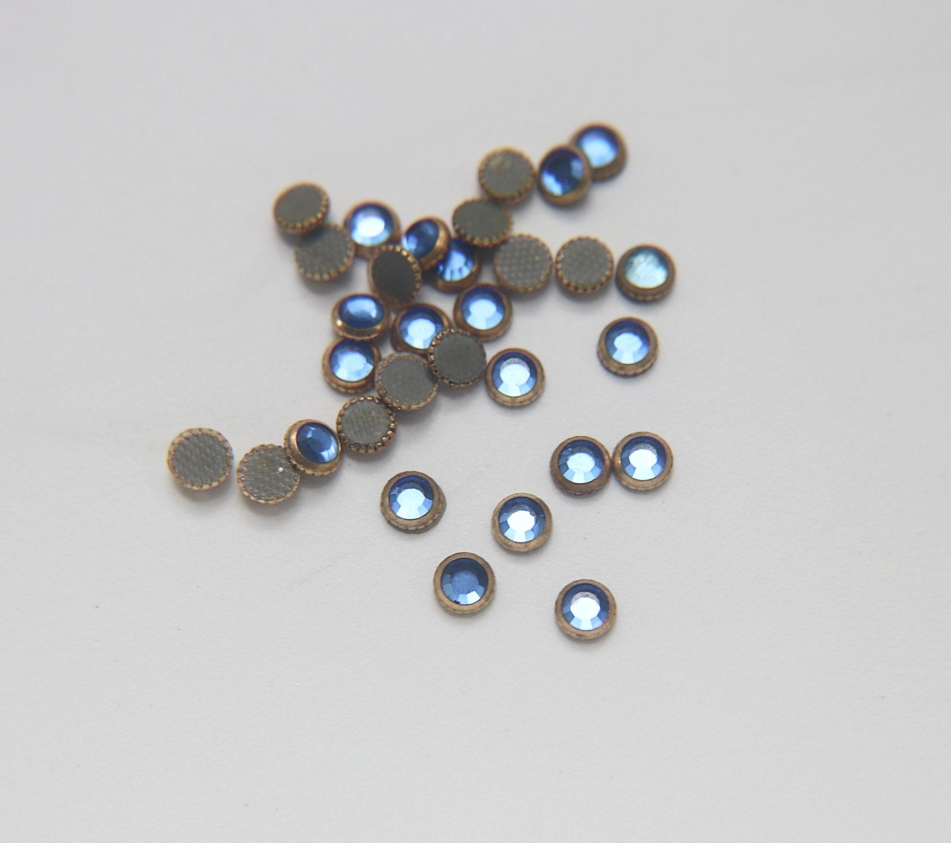 20SS Vintage Swarovski Hotfix Silver/Gold Ringed Rose 2039 Swarovski Roses (4.7mm) Made in Austria 36/72/288/720 Pieces