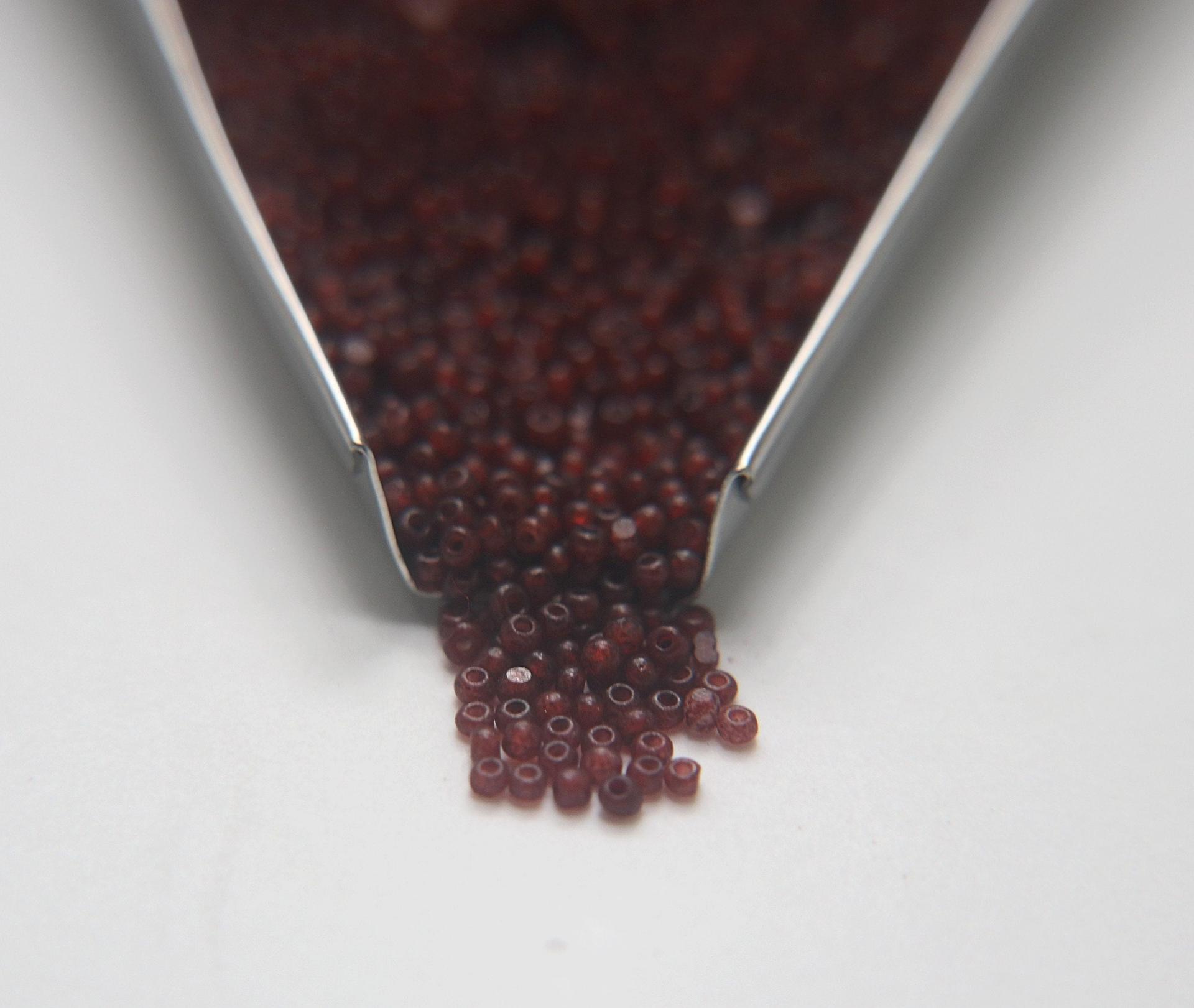 11/0 Charlotte True Cut Beads Burgundy Opal 10/20/50/250/500 Grams Premium Seed beads, native supply