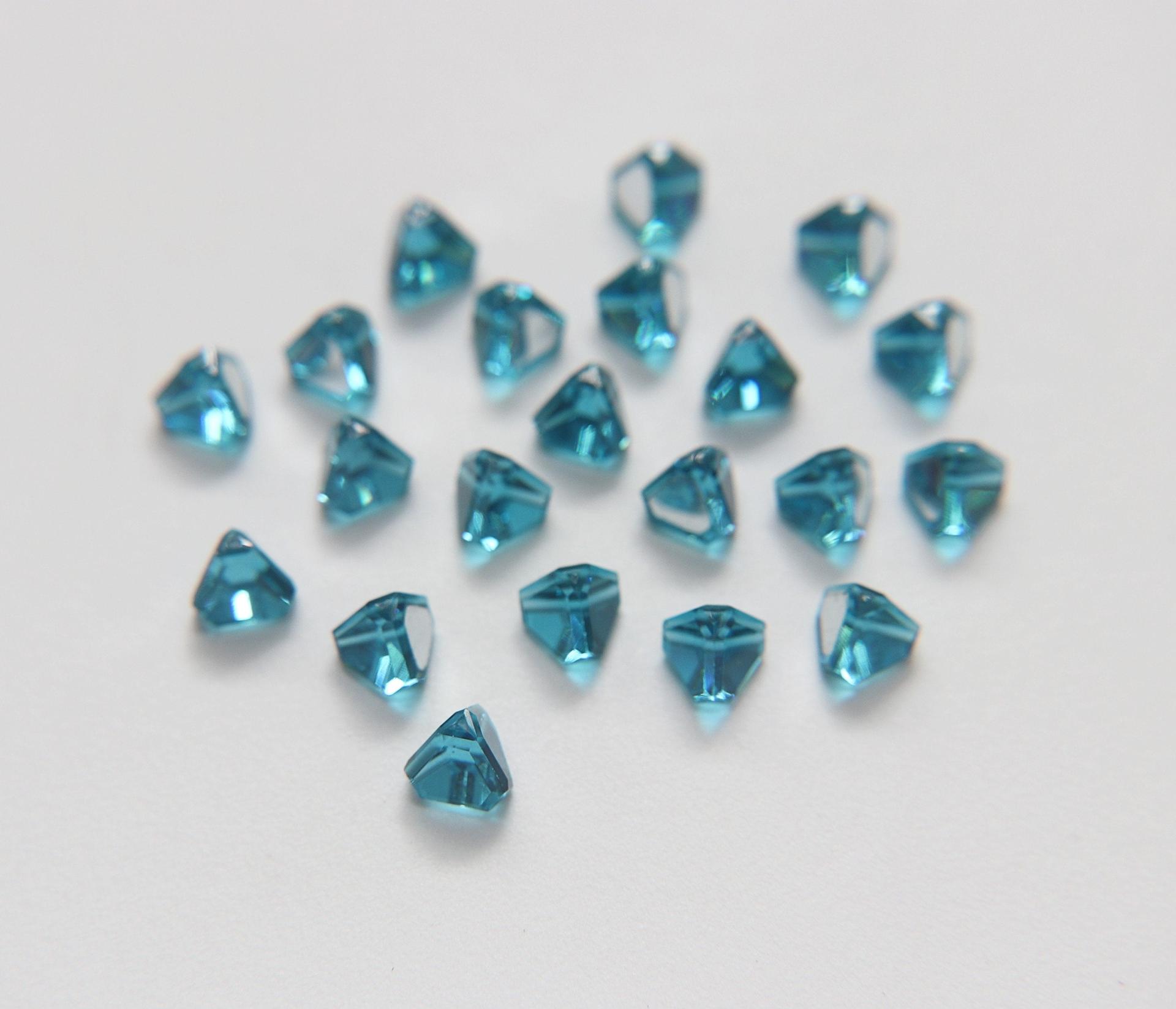 6mm Swarovski 4842 Pyramid Stone Vintage Austrian lead crystal rhinestones jewelry making findings