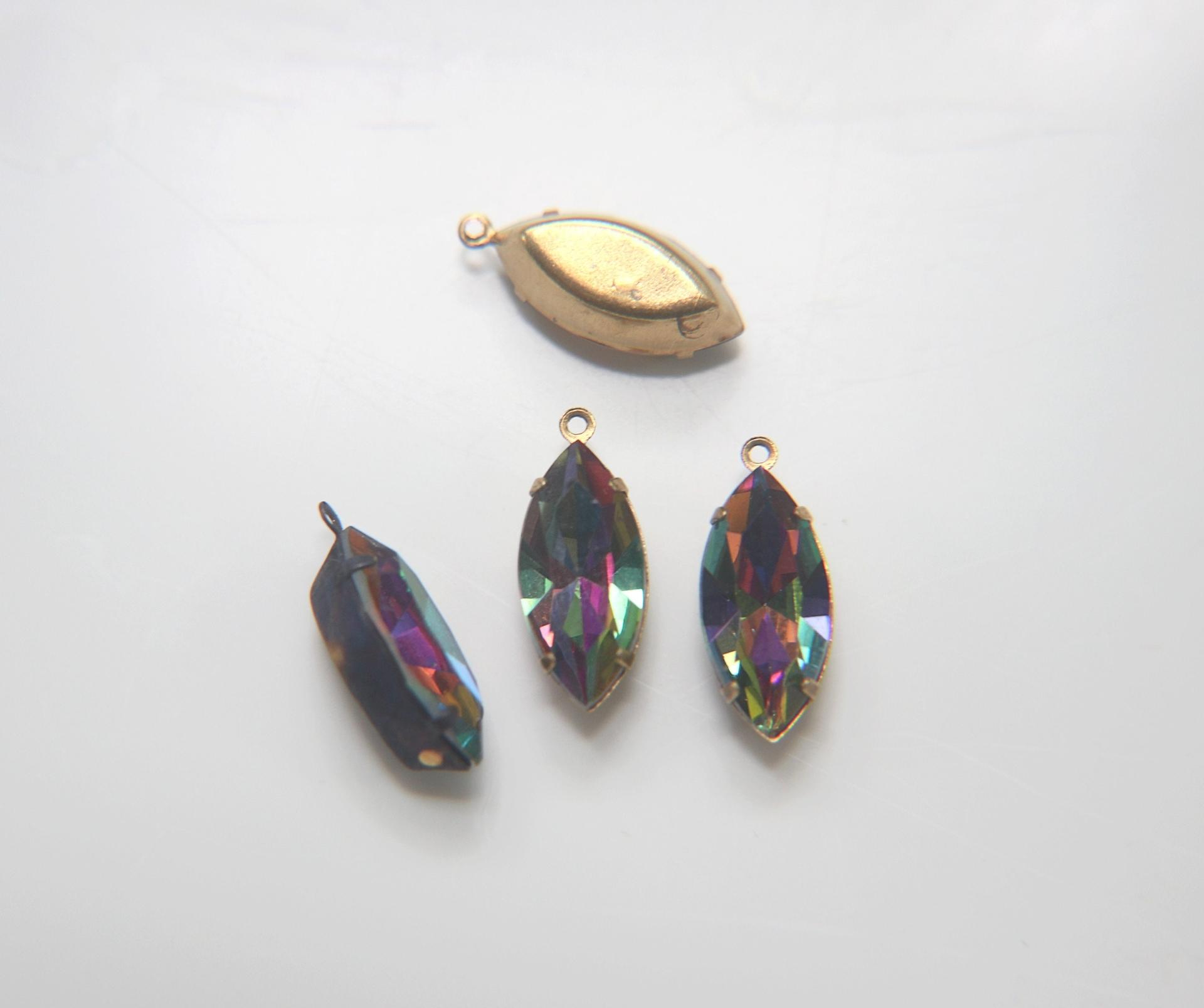 Swarovski Navette Stones setting drop dangle (one loop) in 12 colors 2/6/24/72 Pieces jewelry supplies Brass/Vintage Black