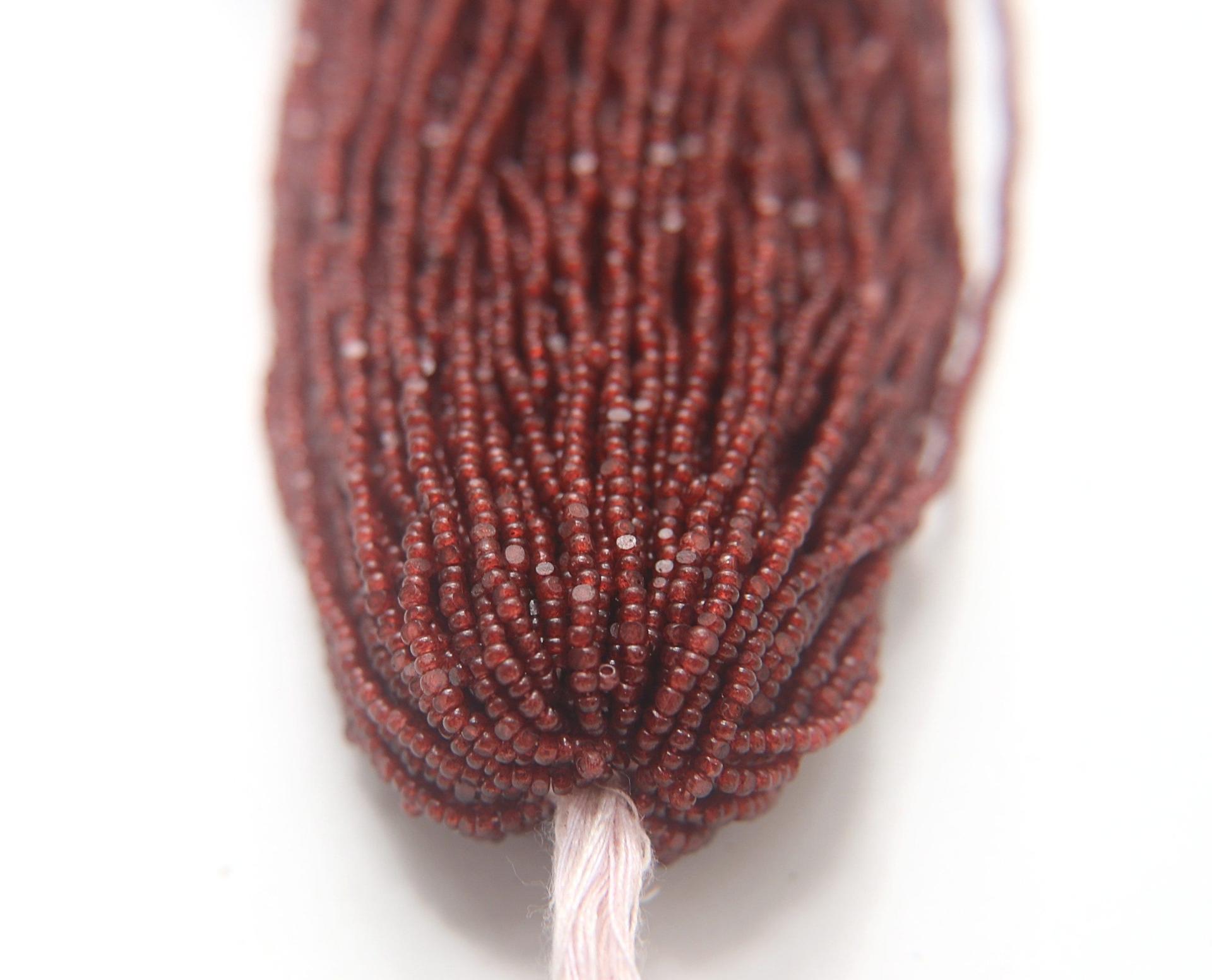 11/0 Hanks Charlotte Cut Beads Burgundy Opal 1/5/25/50/100 Hanks 2.0mm jewellery rare glass beads, jewelry supply, Native supply
