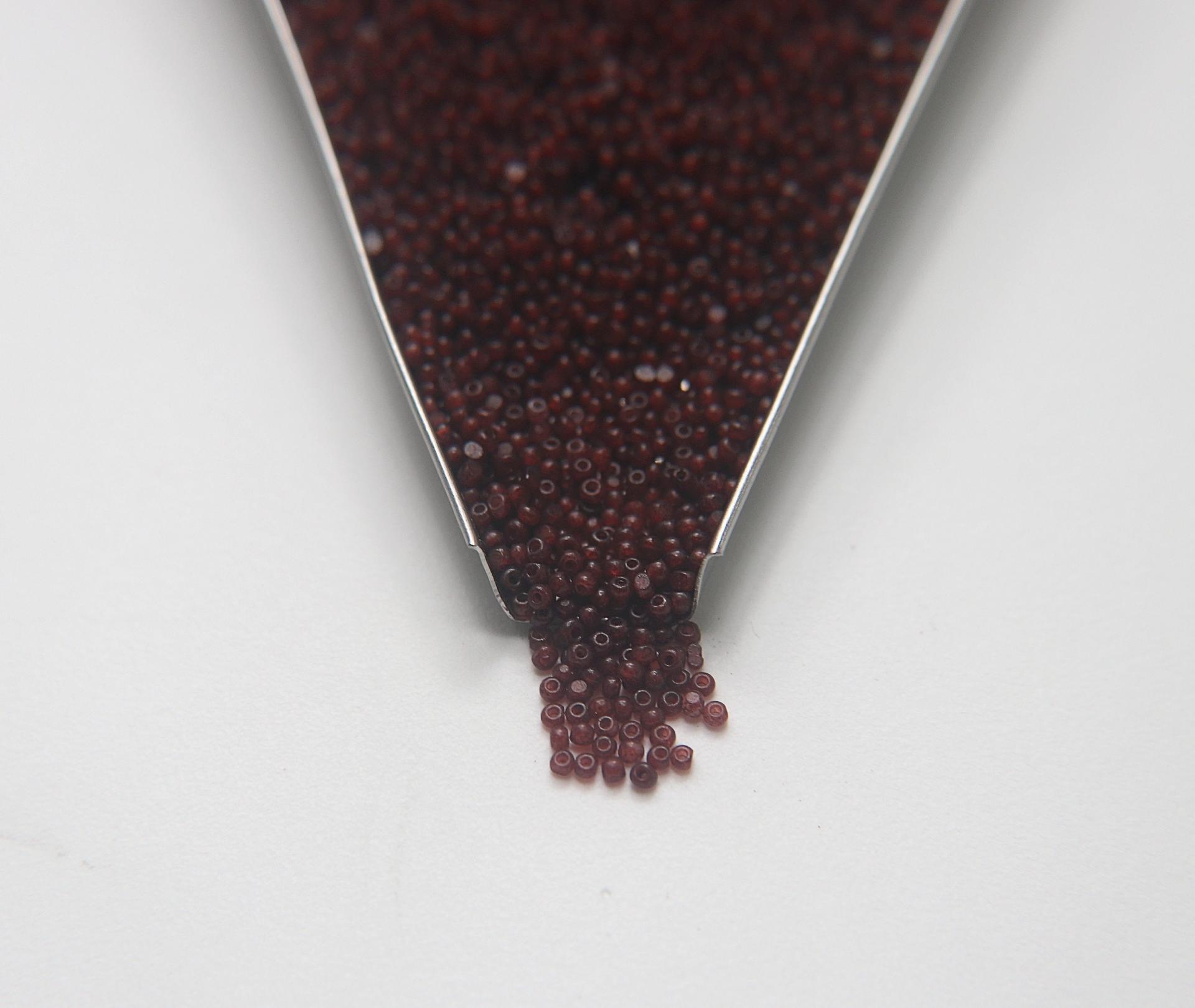 11/0 Charlotte True Cut Beads Burgundy Opal 10/20/50/250/500 Grams Premium Seed beads, native supply