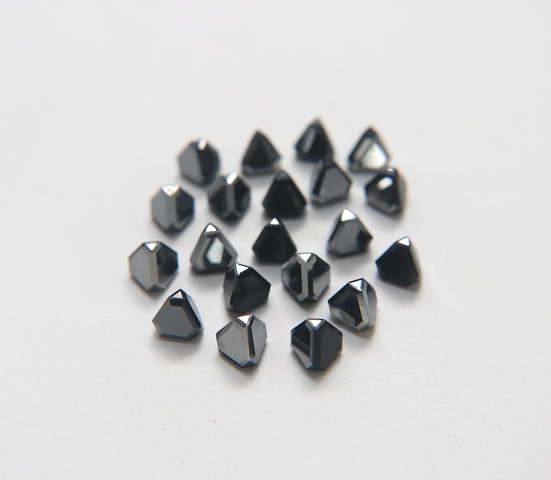 6mm Swarovski 4842 Pyramid Stone Vintage Austrian lead crystal rhinestones jewelry making findings