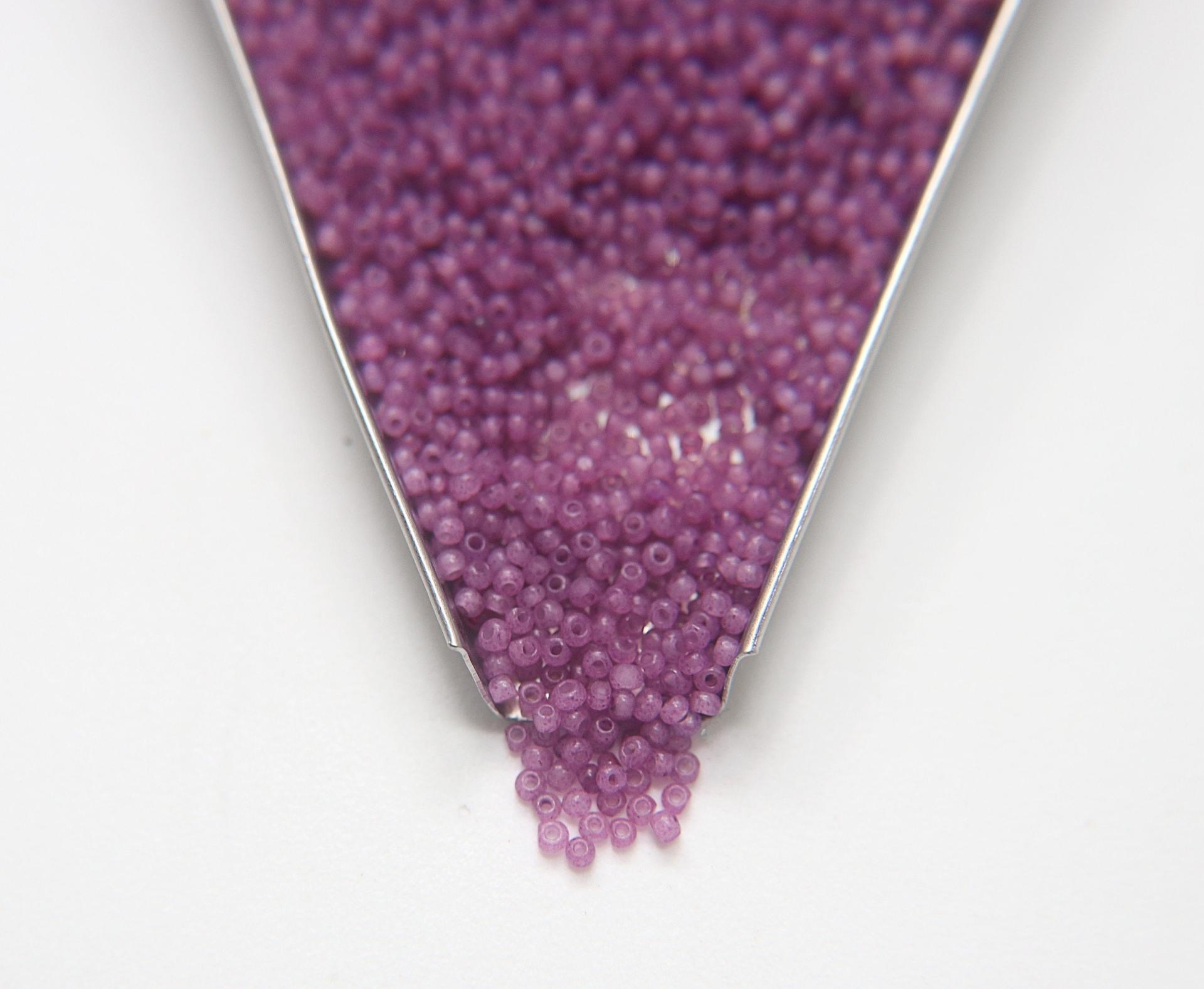 11/0 Charlotte Cut Beads Amethyst Opal 10/20/50/250/500 Grams PREMIUM SEED BEADS