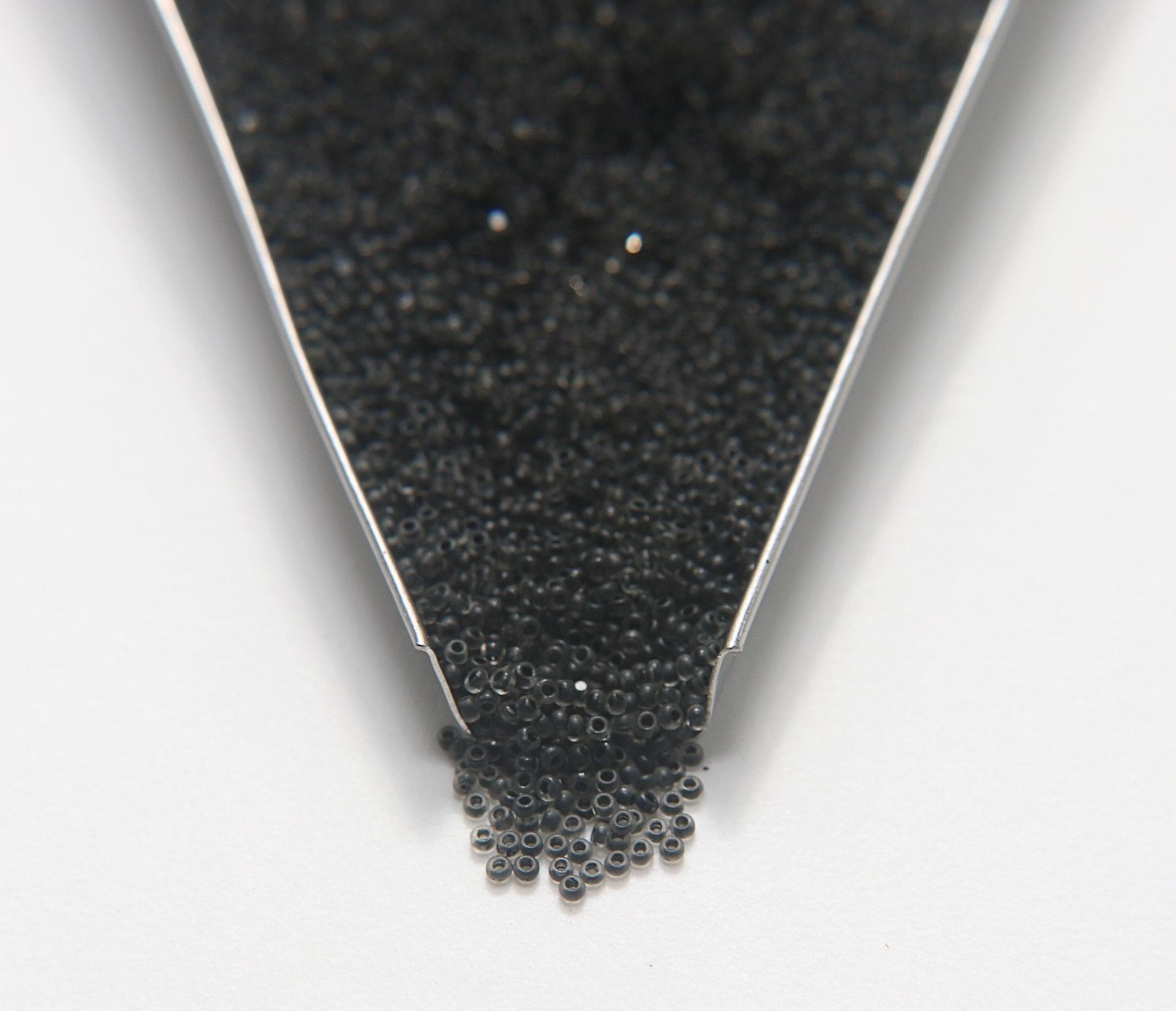 13/0 Charlotte Cut Beads Crystal Matt Graphite Lined 5/10/20/50/250/500 Grams embroidery materials, jewelry making, vintage beads