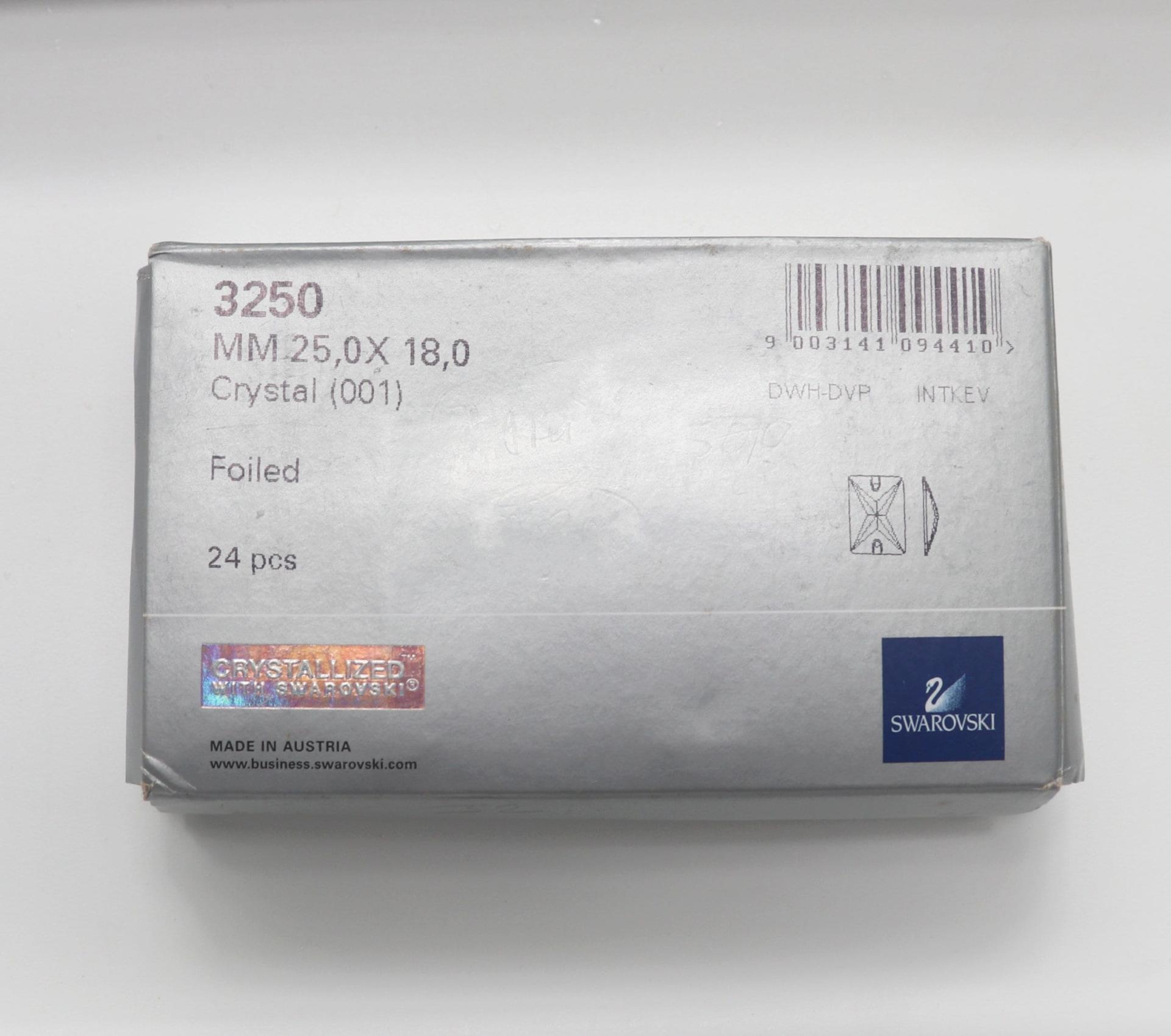 Swarovski 3250 18mm Rectangle Sew On Crystal Sew-On Bead, embroidery, jewelry parts 2/6/12/24 pieces bridal decorations, embroidery material