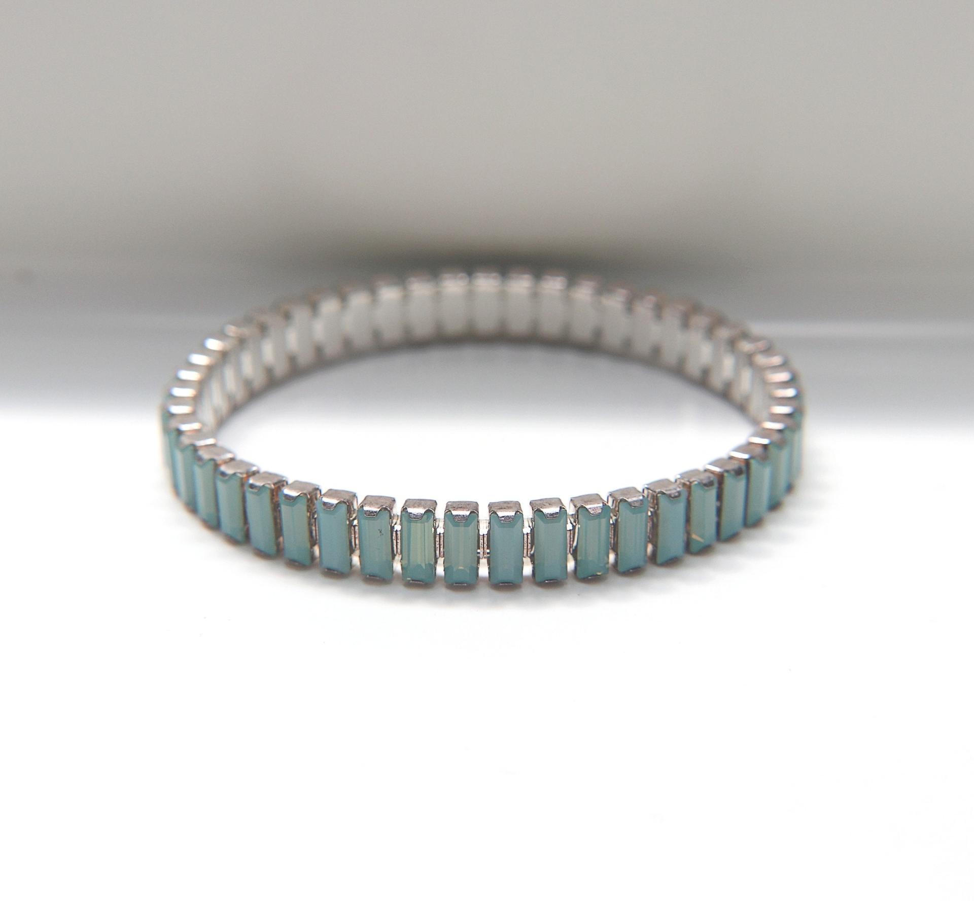 Swarovski Stretch Chain Bracelet 31E02 Pacific Opal / Erinite 131E0207M18C F13 4501 F sterling silver 15mil jewelry, hand cuffs