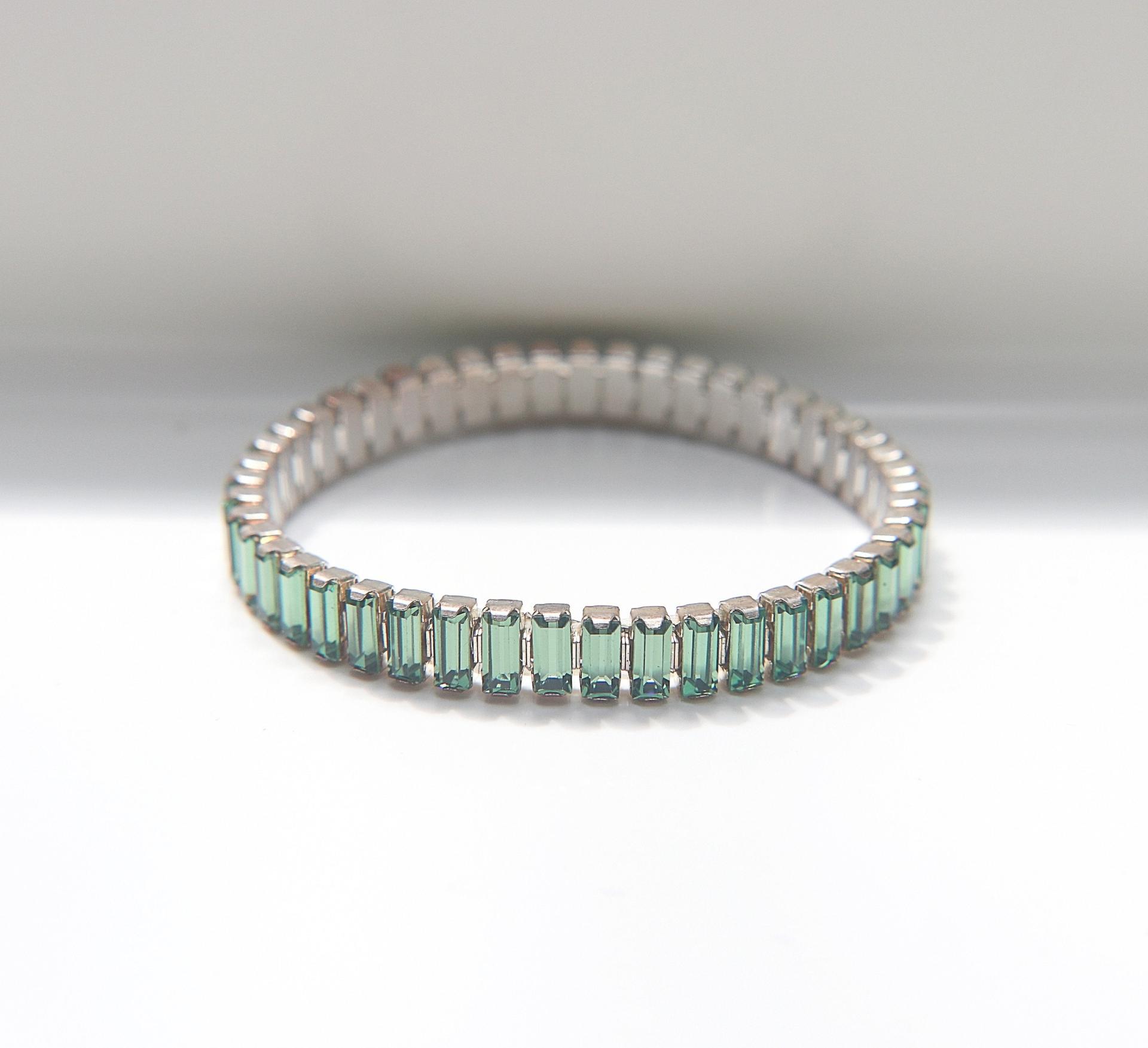 Swarovski Stretch Chain Bracelet 31E02 Pacific Opal / Erinite 131E0207M18C F13 4501 F sterling silver 15mil jewelry, hand cuffs