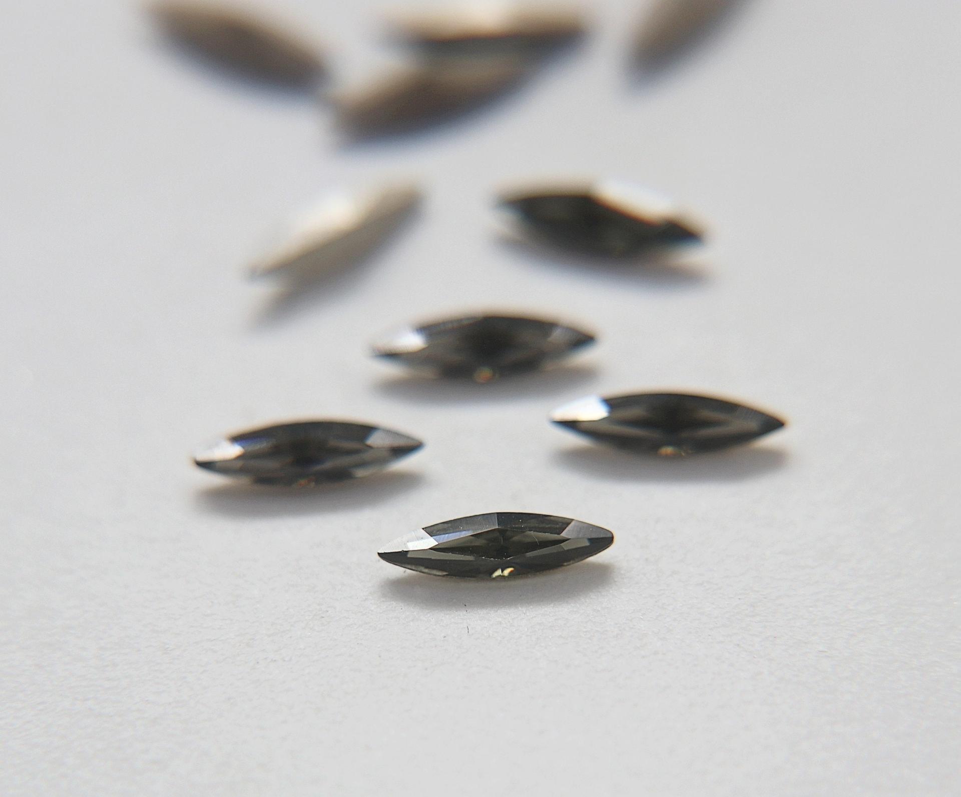 11x3mm Swarovski Black Diamond Marquise New Vintage Pointy Back Navette 4200 crystals Jewery making stones gemstones