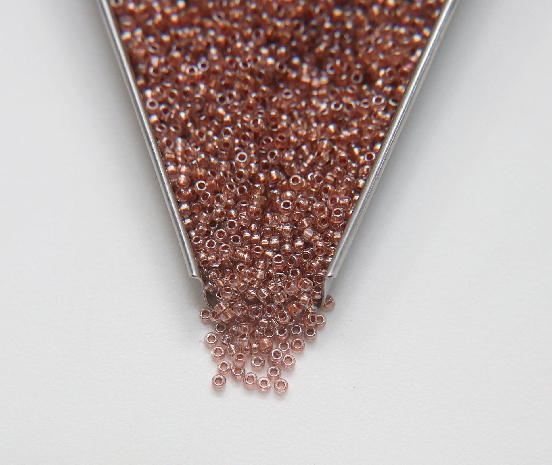 11/0 True cuts Charlotte Beads Crystal Luster Rose Gold Lined PREMIUM SEED BEADS Native Supply jewelry making beads embroidery