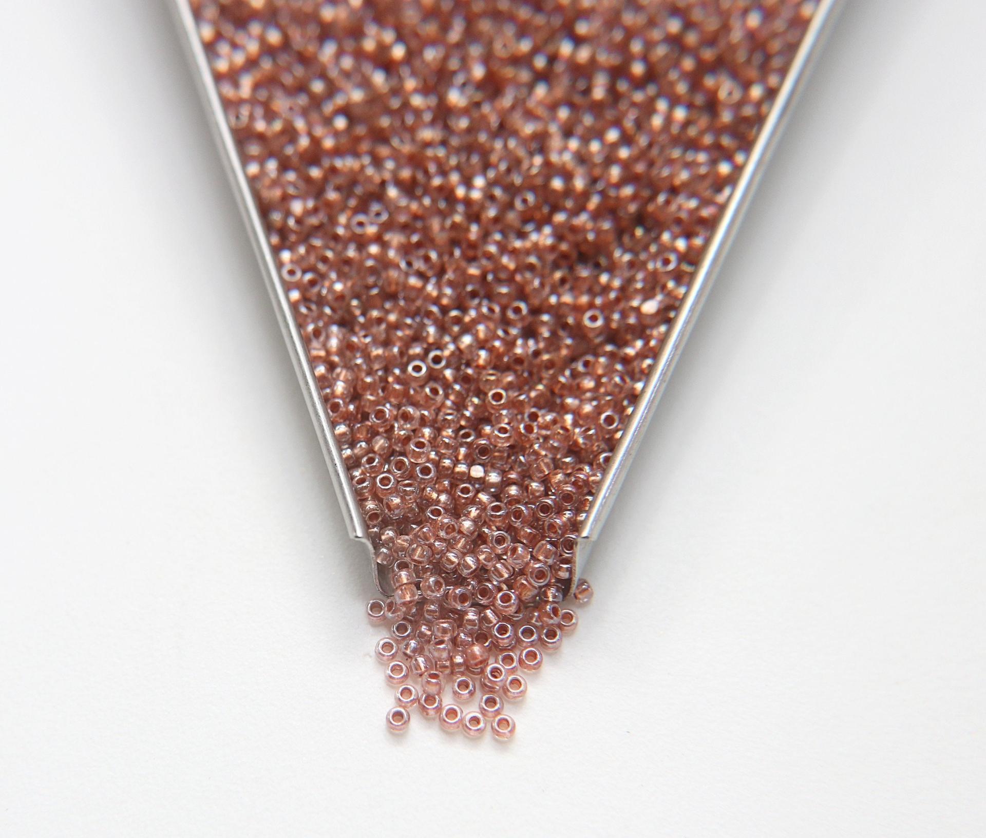 11/0 True cuts Charlotte Beads Crystal Luster Rose Gold Lined PREMIUM SEED BEADS Native Supply jewelry making beads embroidery
