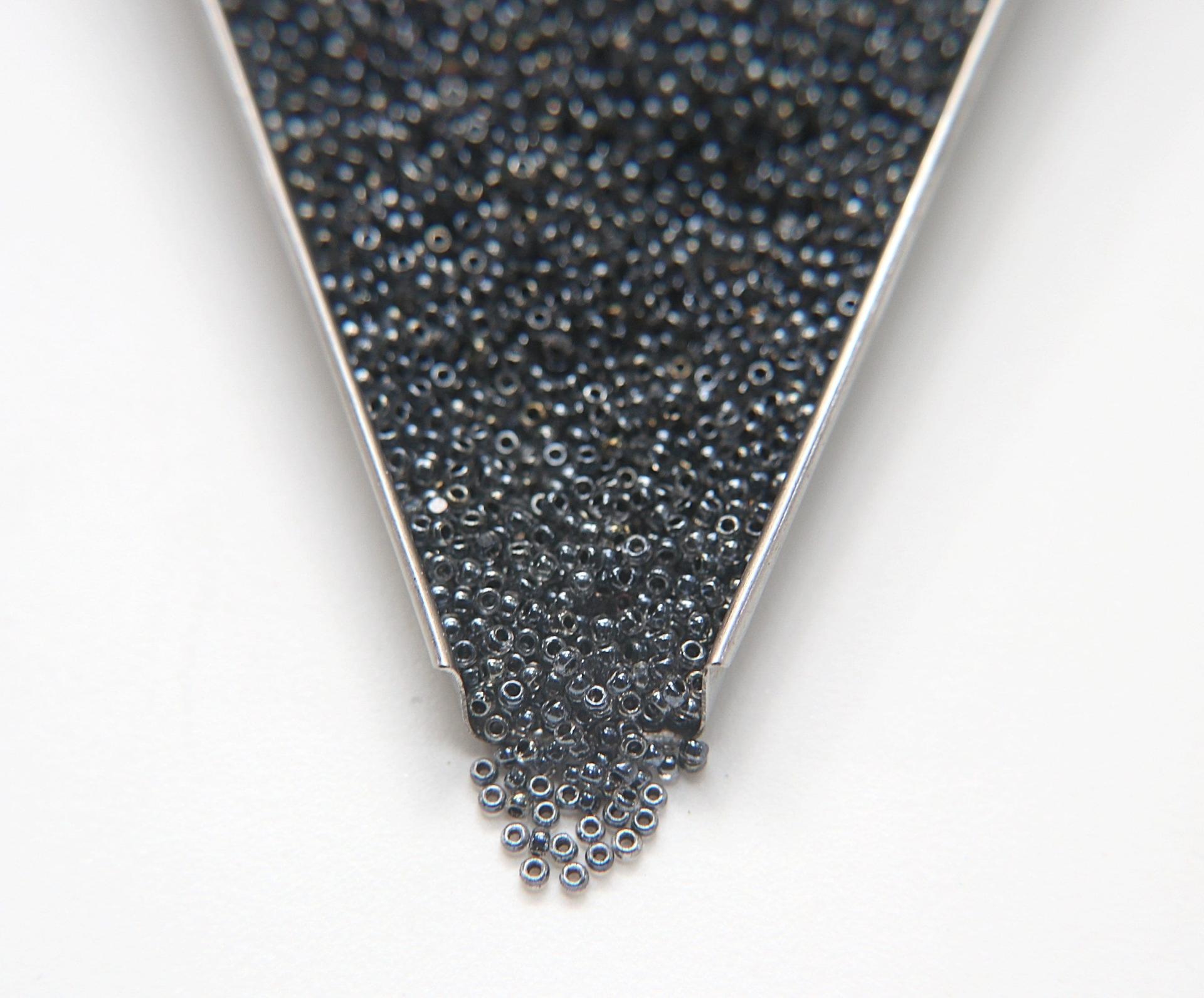 11/0 Charlotte true Cut Beads Crystal Luster Neon Linings Premium Seed Beads Rare Beads jewelry making craft Native Supply