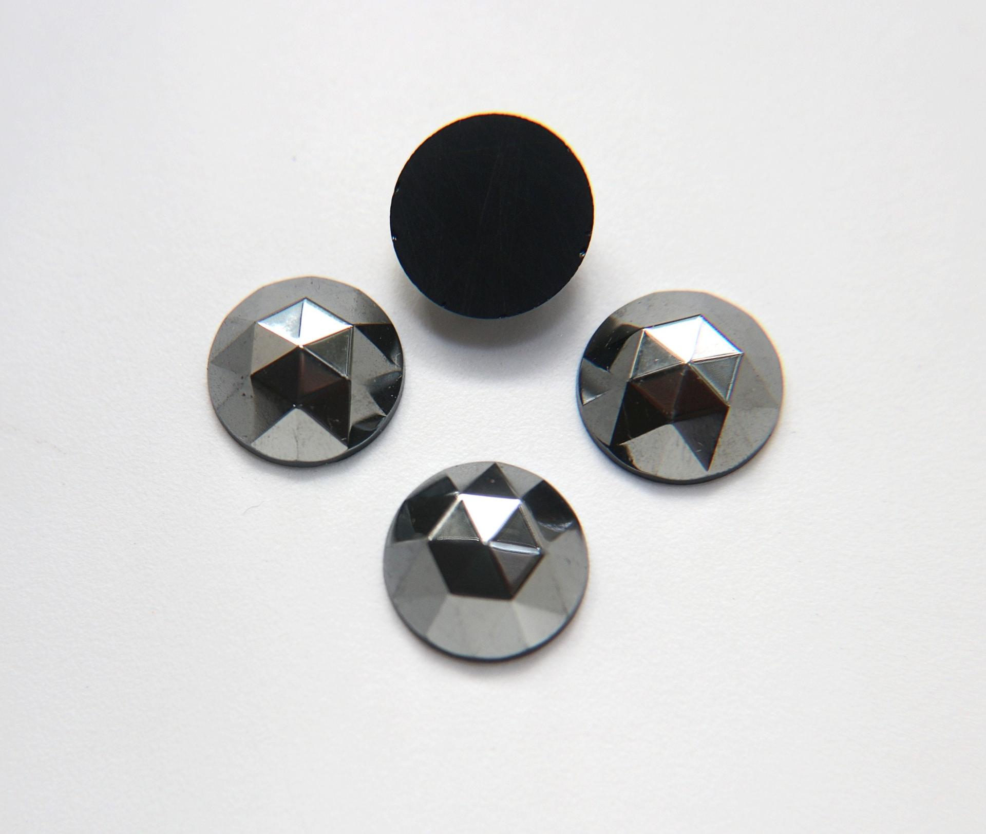 Preciosa 18 mm Jet Hematite Vintage Rauten Flat Back Cabochon old ornaments making