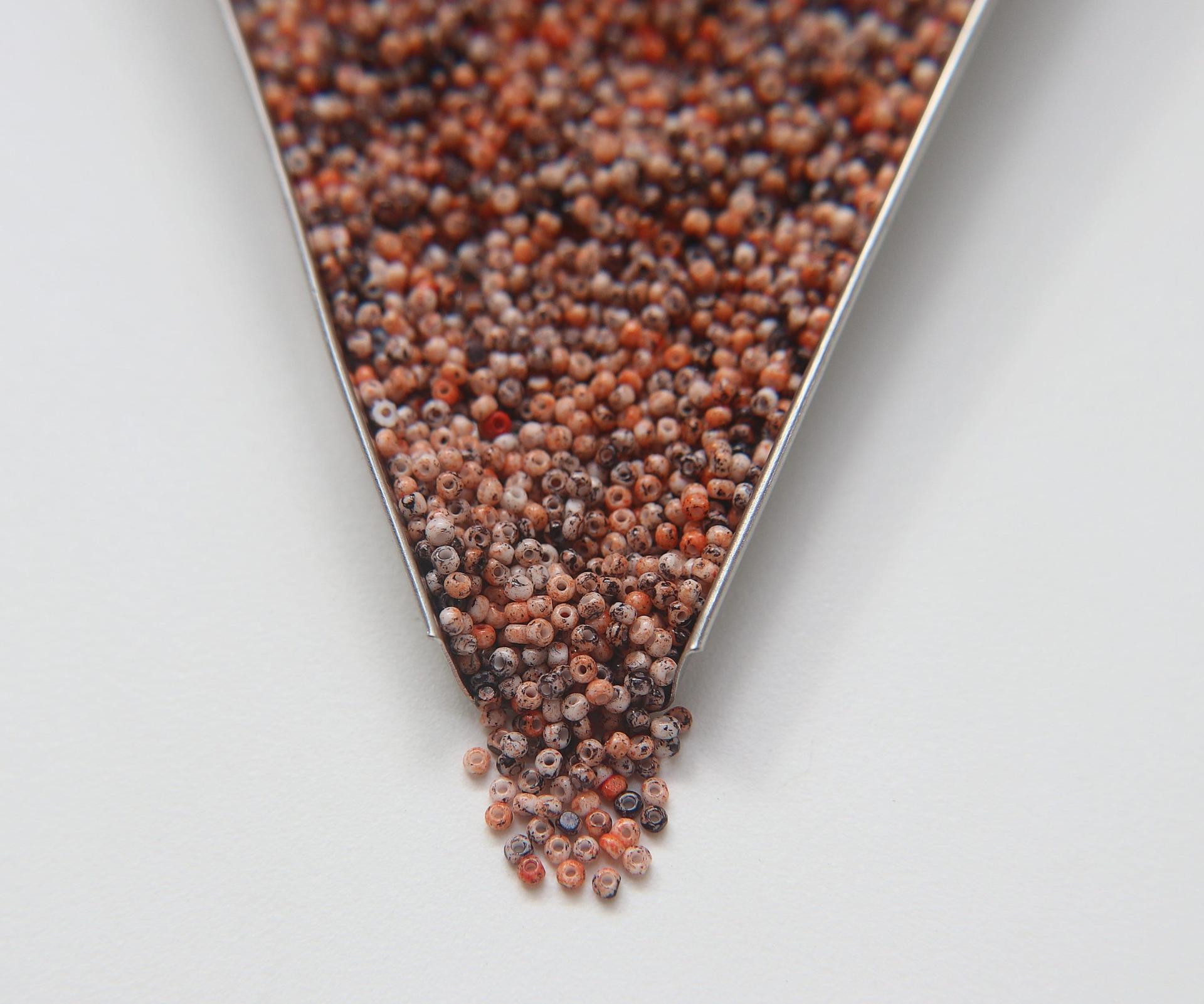 11/0 Charlotte Cut Beads Mosaic effects PREMIUM MATERIALS native supply ornaments making embroidery