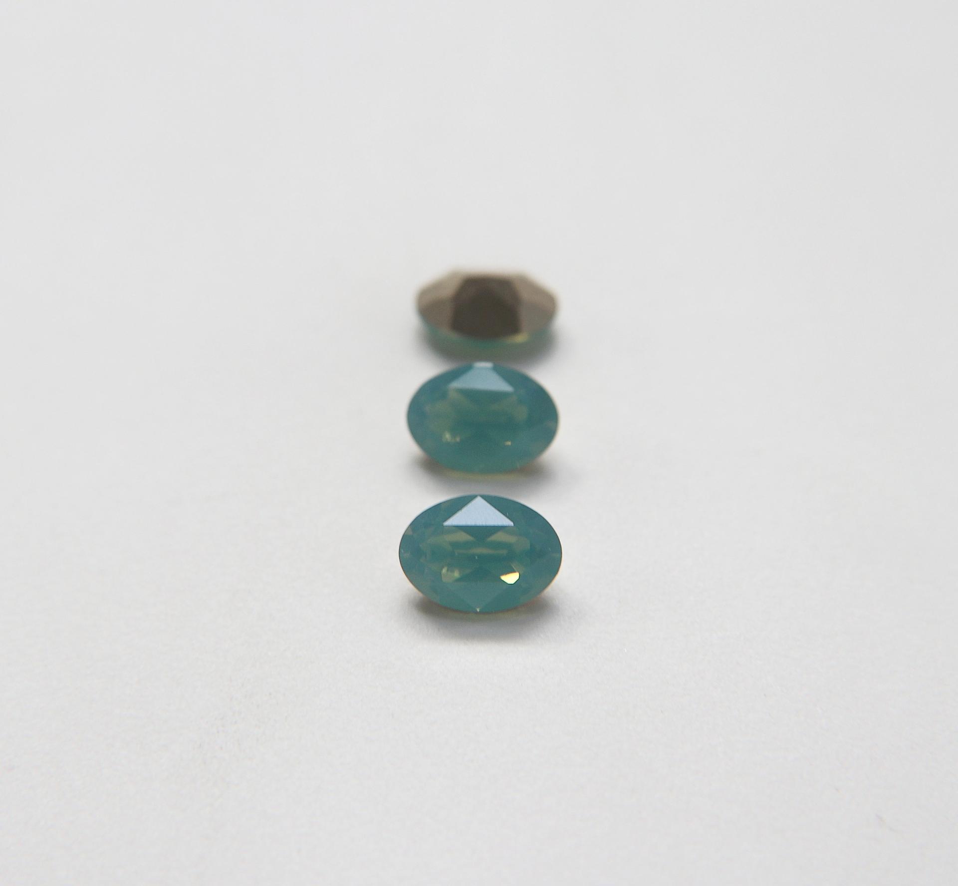 Vintage Swarovski 14x10 mm Crystal Fancy Oval Shape 4128/4100 Premier Crystal Rhinestones Stone gemstones jewlery making color zirconium