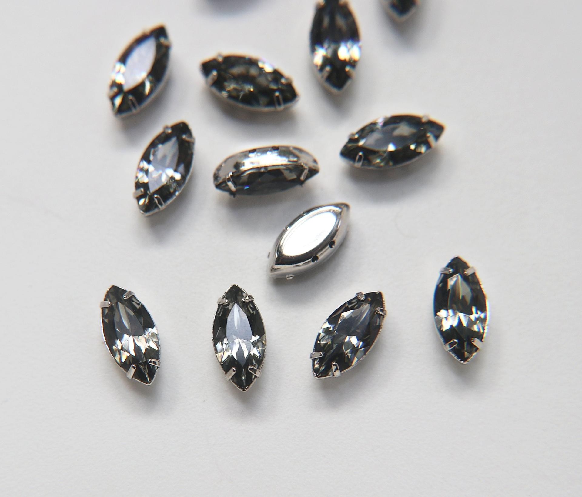 Swarovski 15x7 Navette Clips Sewon 4 hole in Black Diamond Silver Settings (4 pieces) embroidery materials craft vintage ornaments making