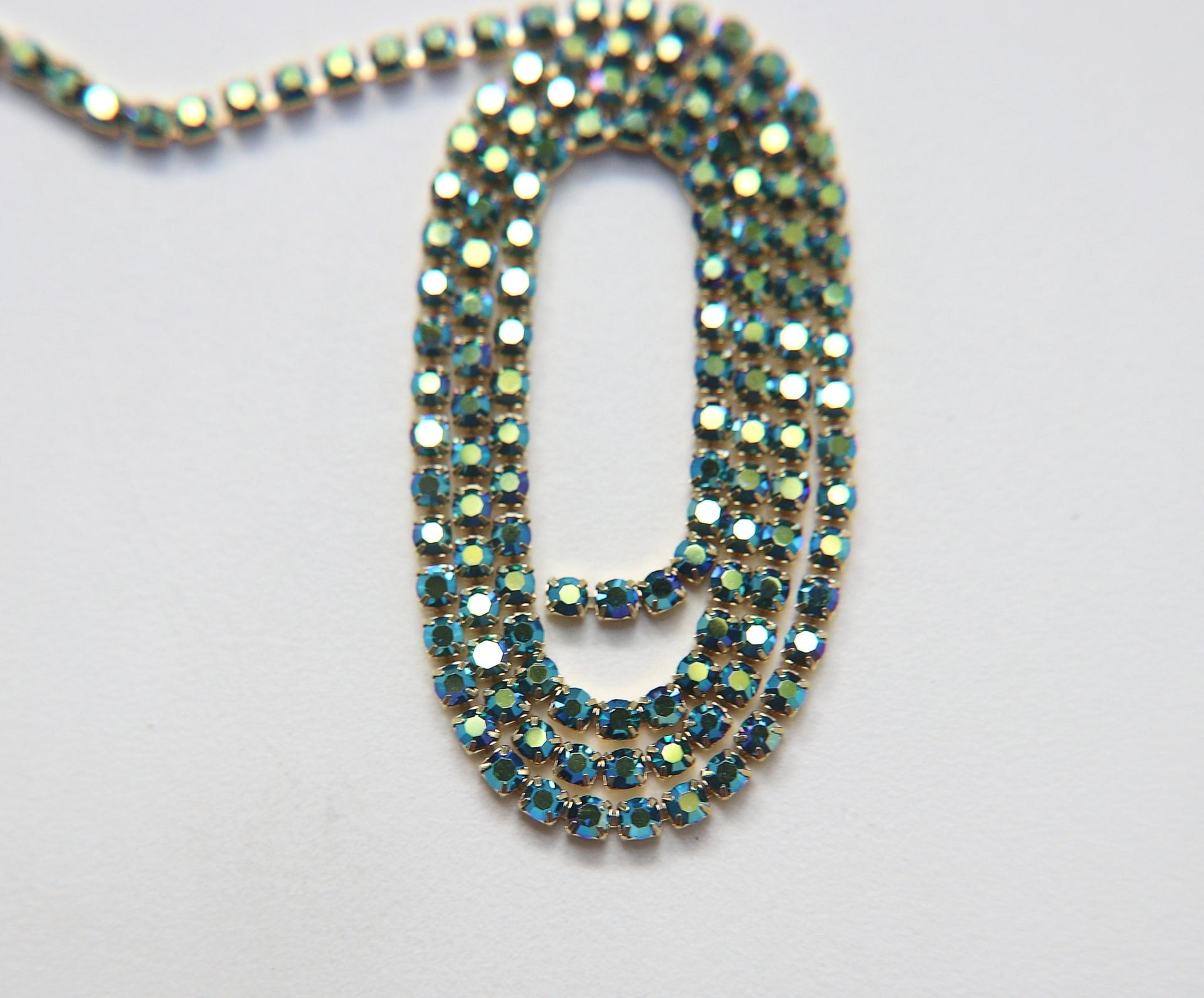 12ss Swarovski Close Cup Chain in Emerald Aurore Boreale Made in Austria couture material Bridal Supplies Jewelry Making