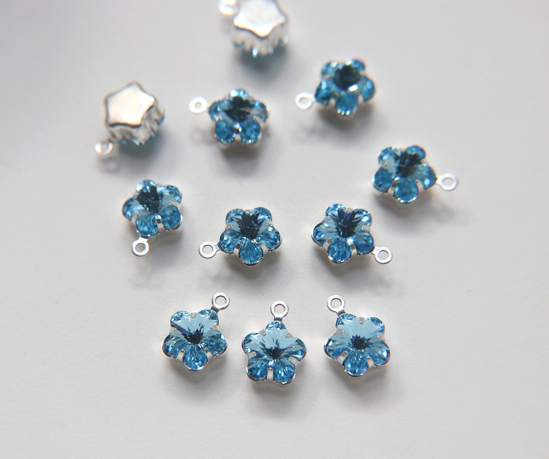 SWAROVSKI 4744 DAISY RHINESTONE in drop setting silver plated 10mm jewelry supplies pendant