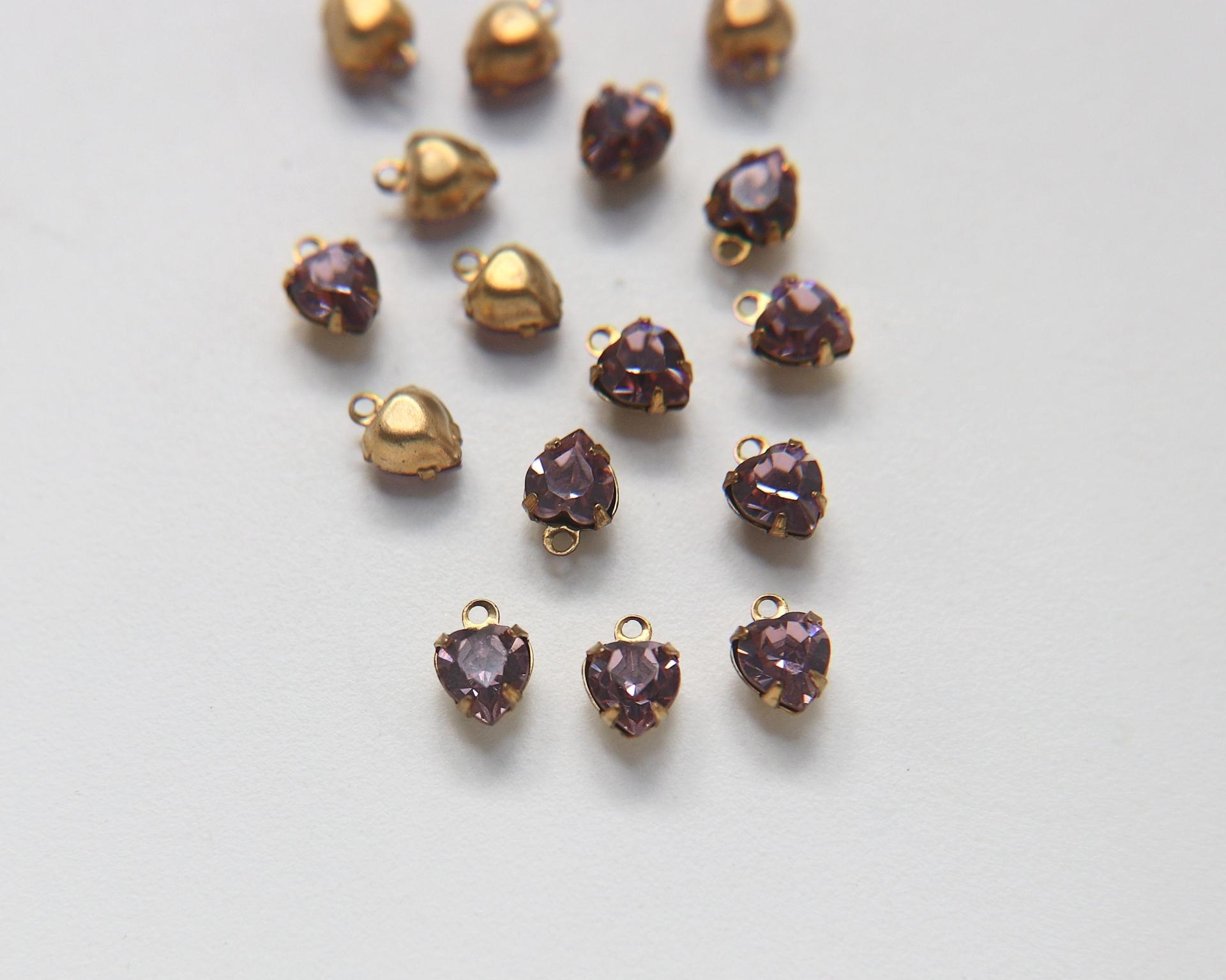 Swarovski 6mm Fancy heart Stones 1 ring setting drop dangle in Light Amethyst 6 Pieces jewelry supplies findings