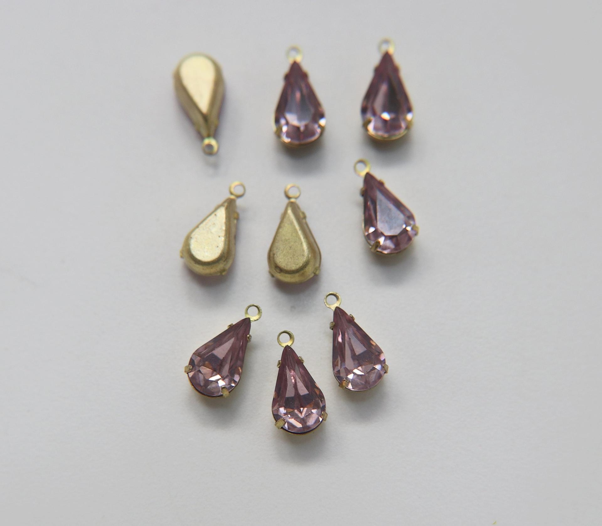 Swarovski 13x8 Fancy pear Stones 1 ring setting drop dangle in Light Amethyst (one loop) 4 Pieces jewelry supplies findings