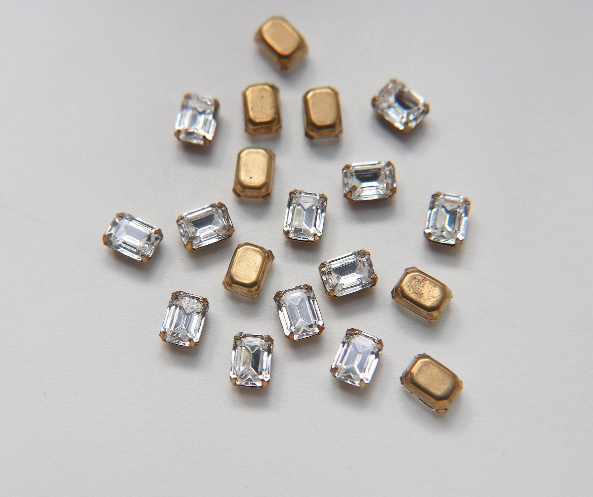 Swarovski 8x6 MM Rectangle Vintage Crystal Prong Settings 2/6/12 Pieces BRASS SETTINGS, strass embellishments, vintage rare