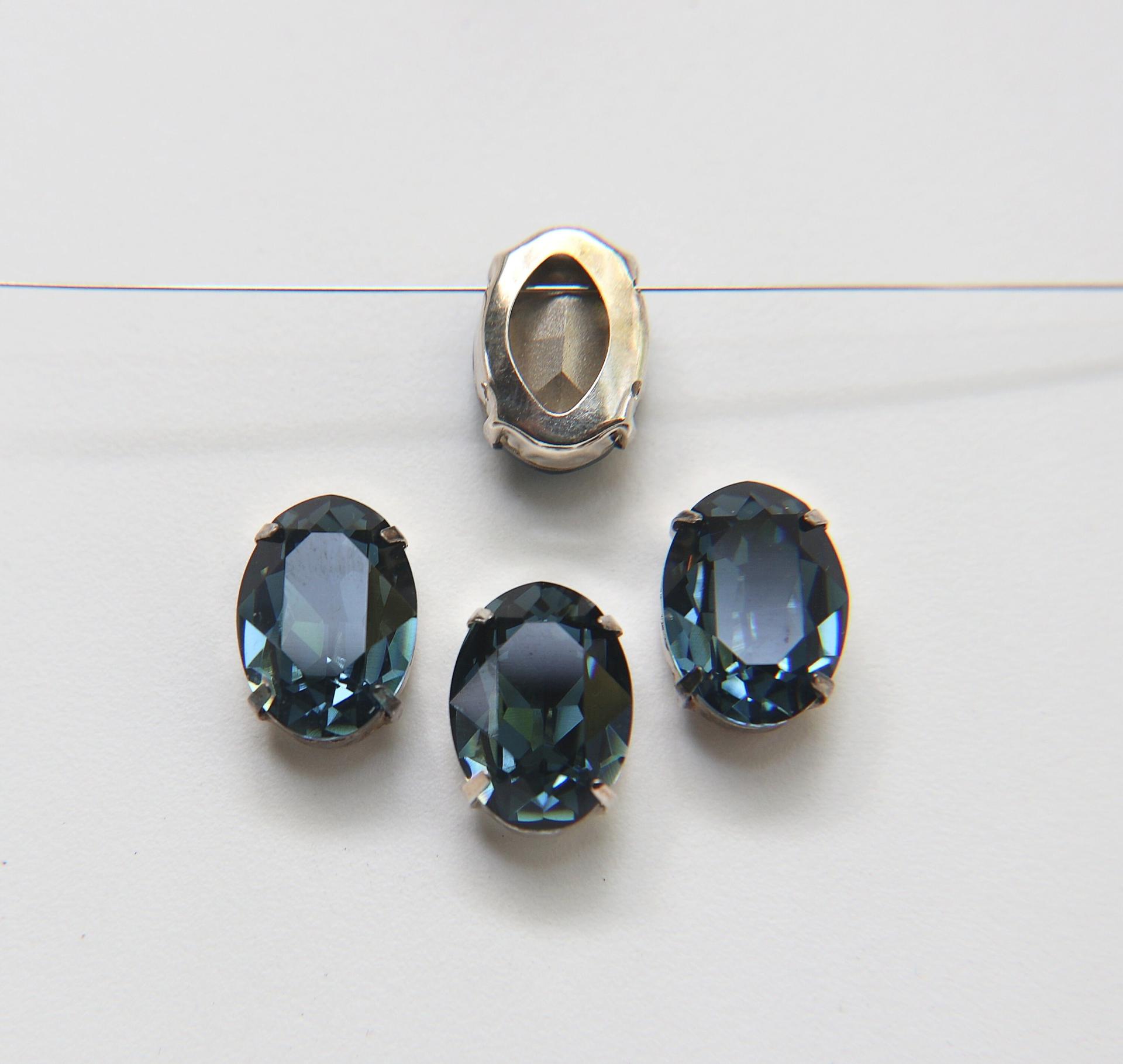 Swarovski 18x13 Montana 4120 Oval Silver Clips Sewon 4 hole embroidery materials sewing jewelry making craft vintage supplies