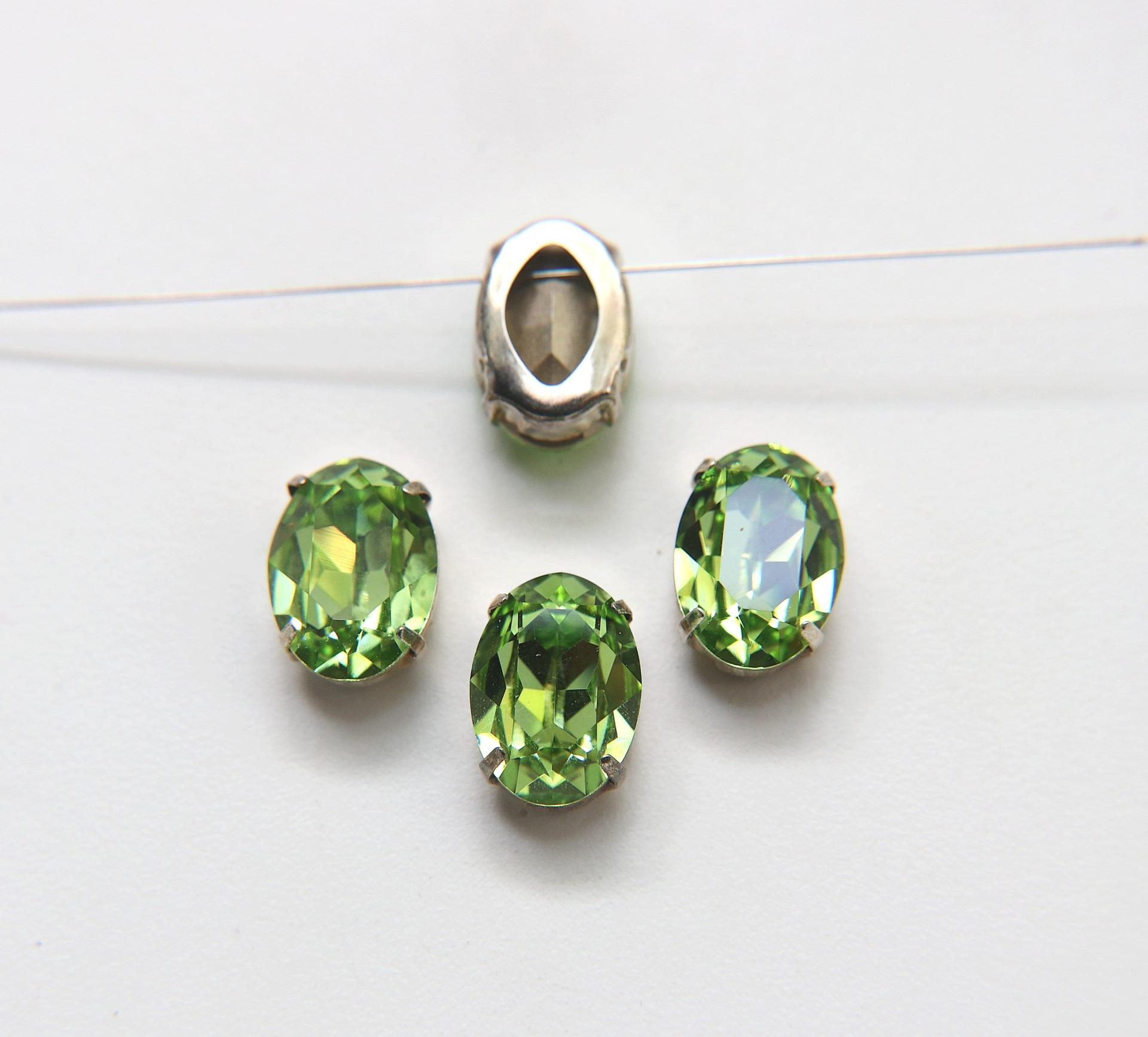 Swarovski 18x13 Peridot 4120 Oval Silver Clips Sewon 4 hole embroidery materials sewing jewelry making craft vintage supplies
