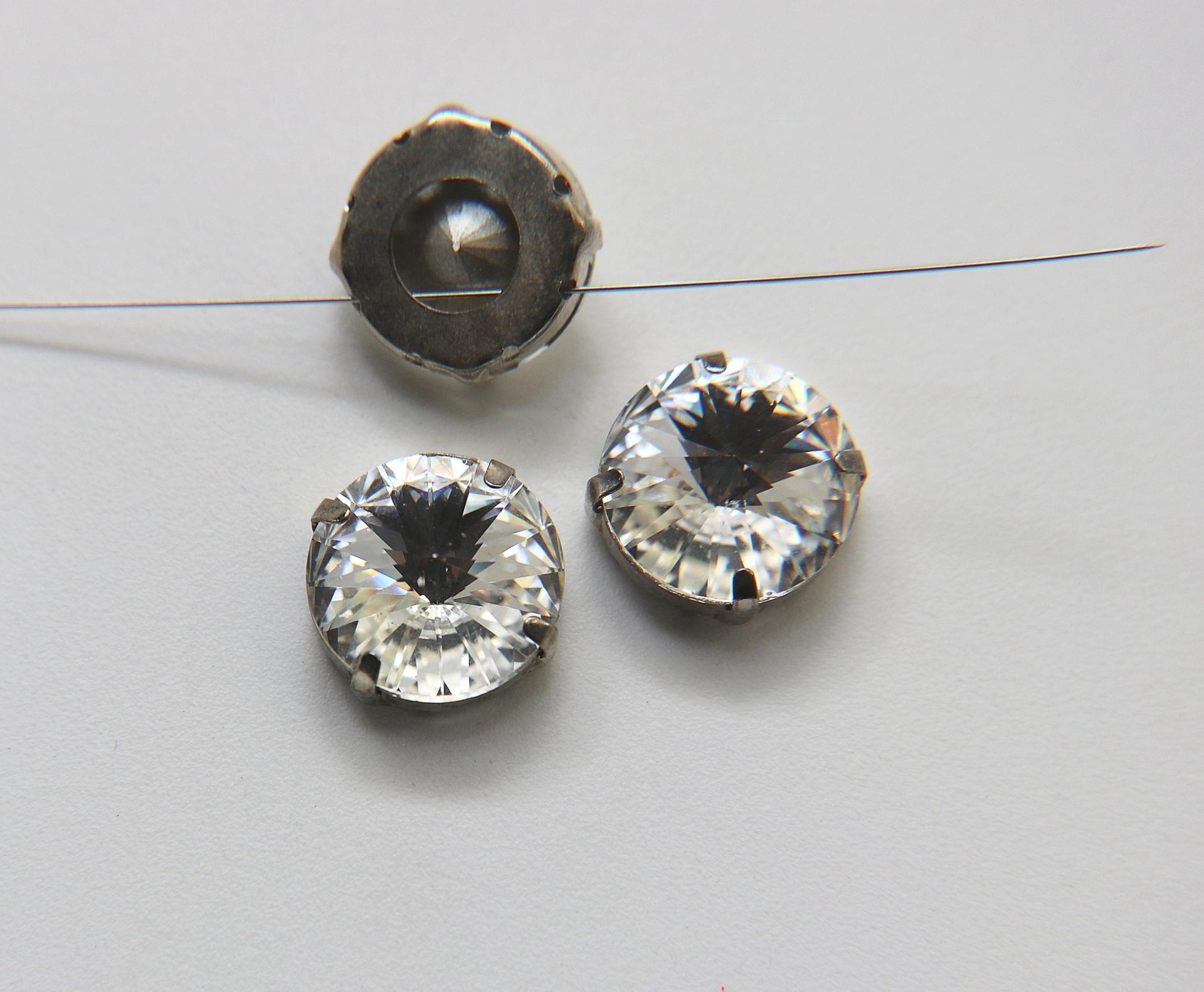 Swarovski 18mm Crystal Rivoli 1122 round Silver Clips Sewon 4 hole embroidery materials sewing jewelry making craft vintage supplies