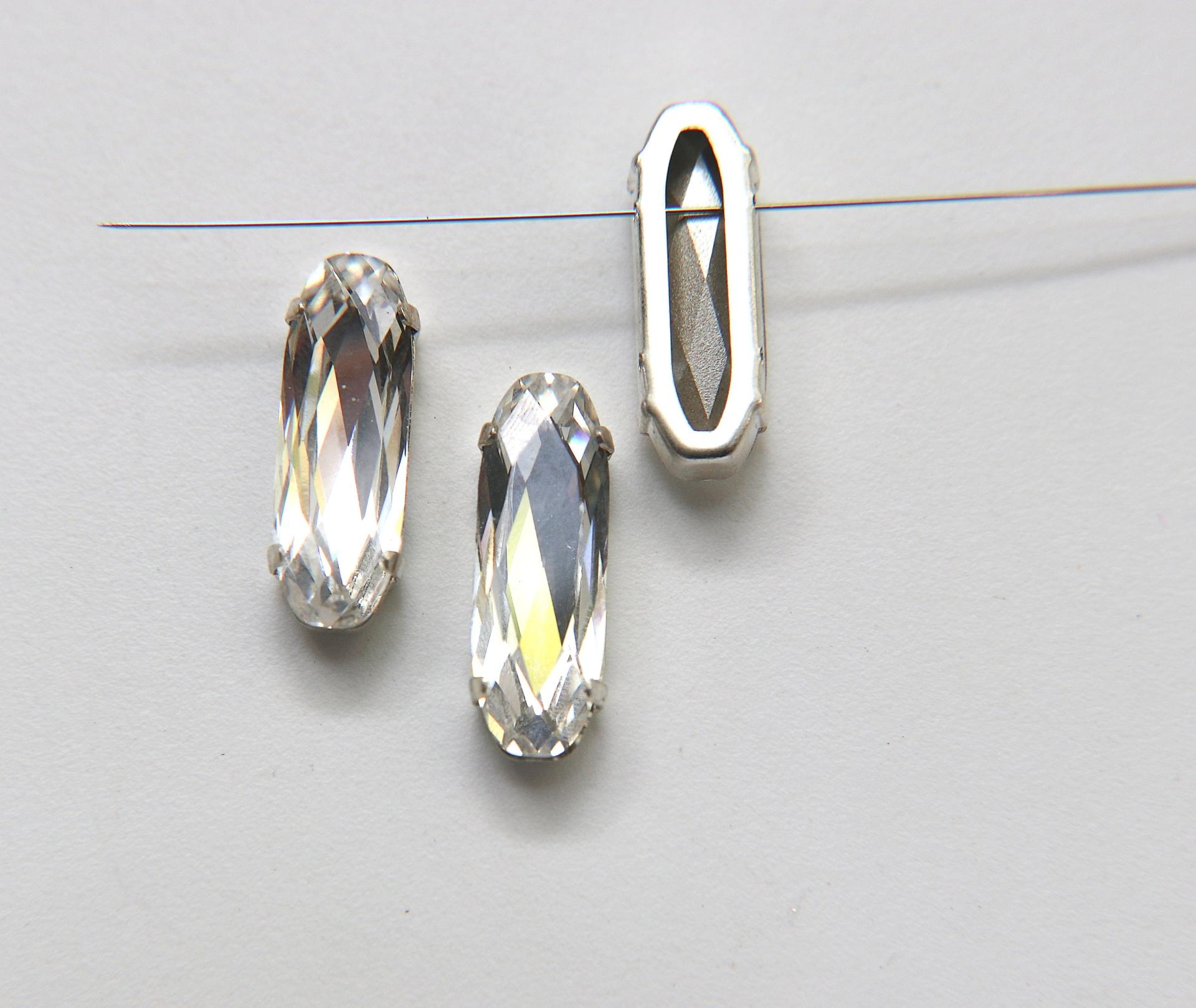 Swarovski 21x7 Elongated Baguette Clips Sewon 4 hole in Indicolite Rhodium plated Settings (2 pieces) embroidery materials craft vintage