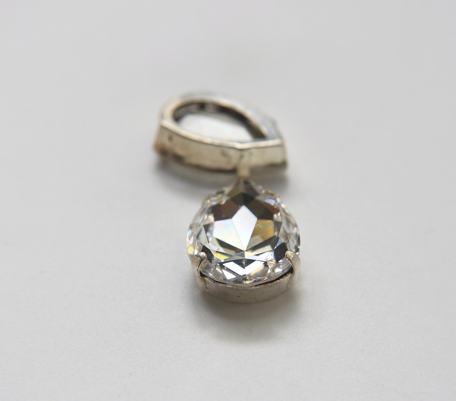 Swarovski 30x22 mm Pear 4327 Crystal Silver Vintage Clips Sewon 4 hole embroidery materials sewing jewelry making craft vintage supplies
