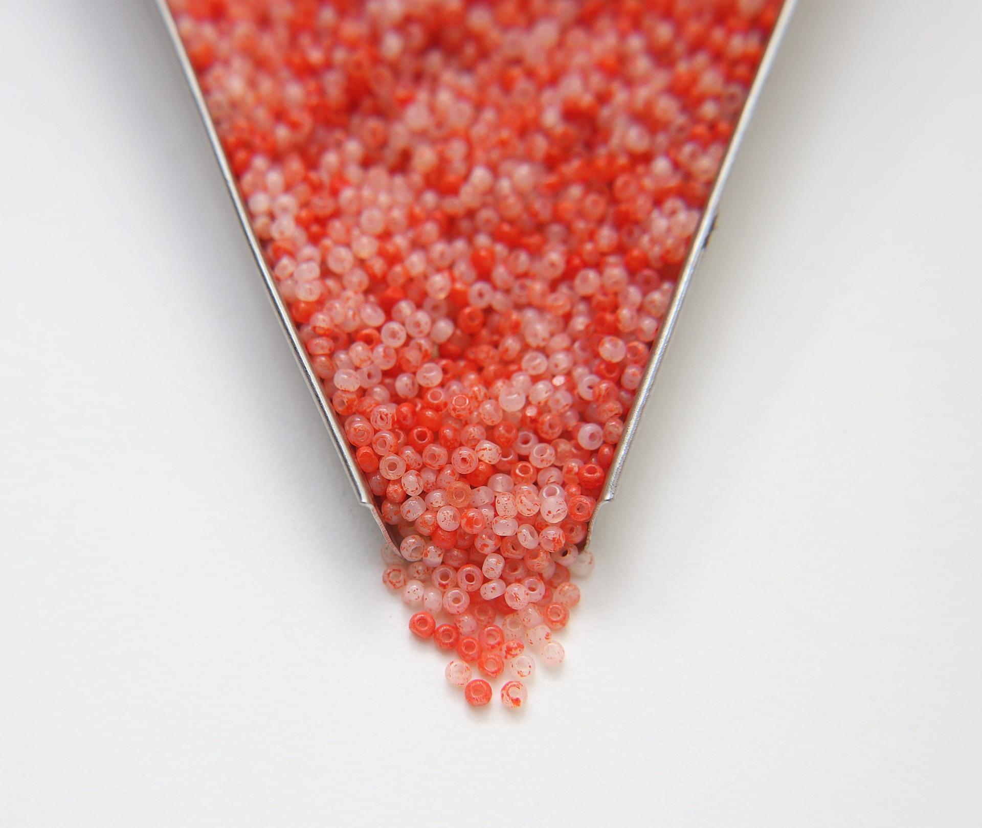 11/0 Charlotte Cut Beads Opal Mosaic effects PREMIUM MATERIALS native supply ornaments making embroidery