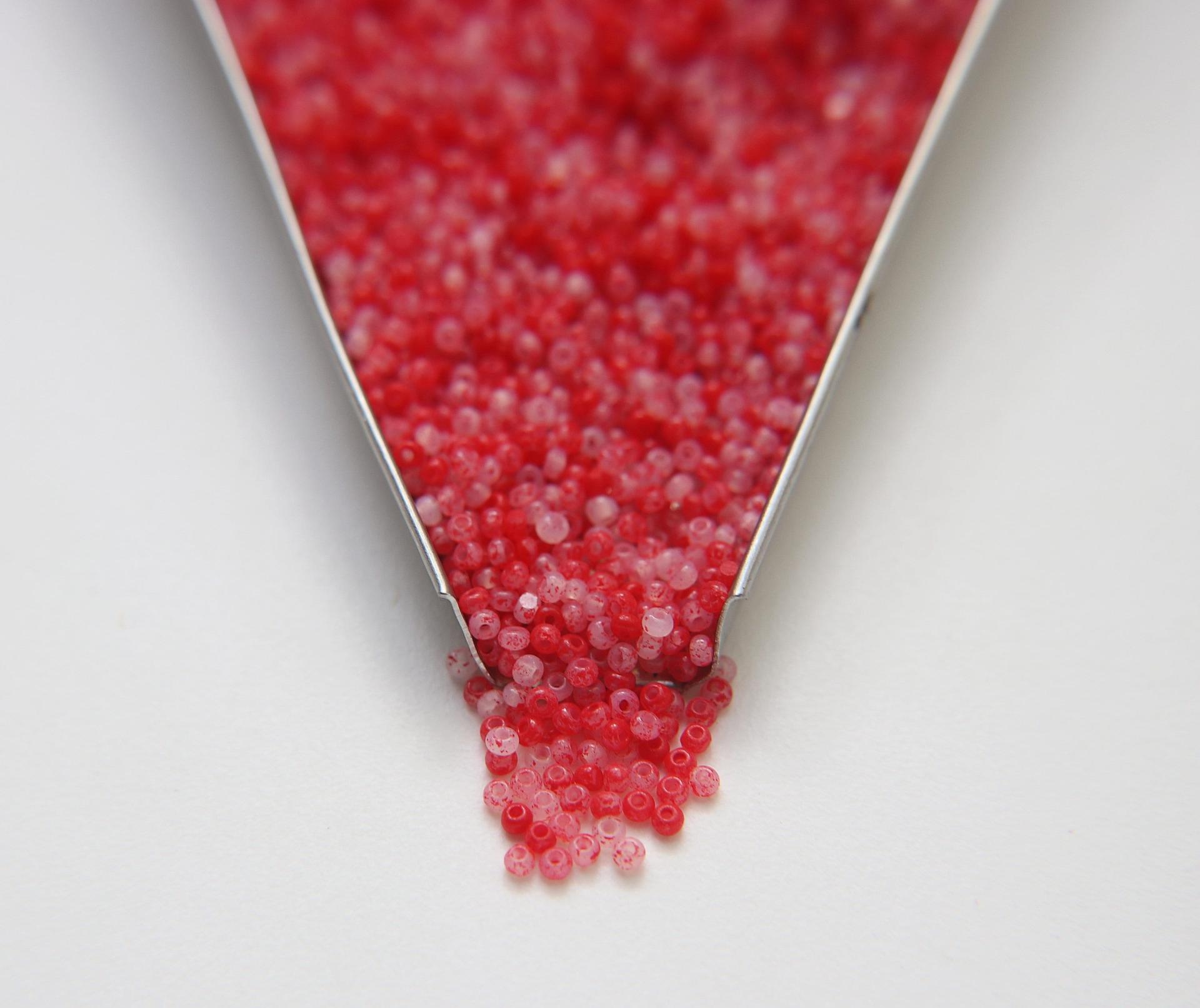 11/0 Charlotte Cut Beads Opal Mosaic effects PREMIUM MATERIALS native supply ornaments making embroidery