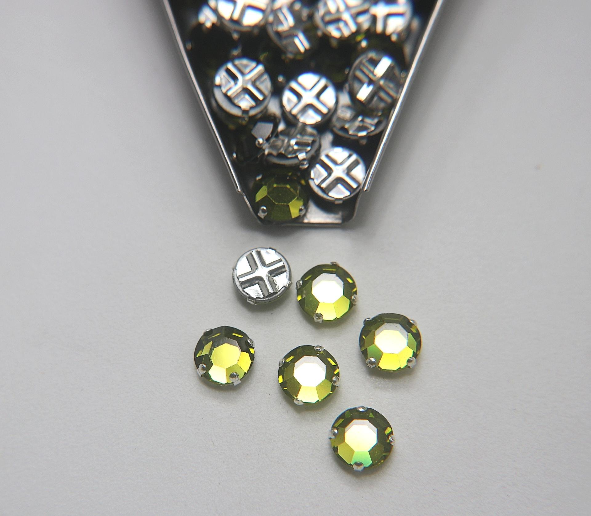 40ss Clear Flatback Vintage Swarovski Crystal Olivine Rose Montees 9mm Silver Plated Mounted Rose sewon embroidery materials wedding
