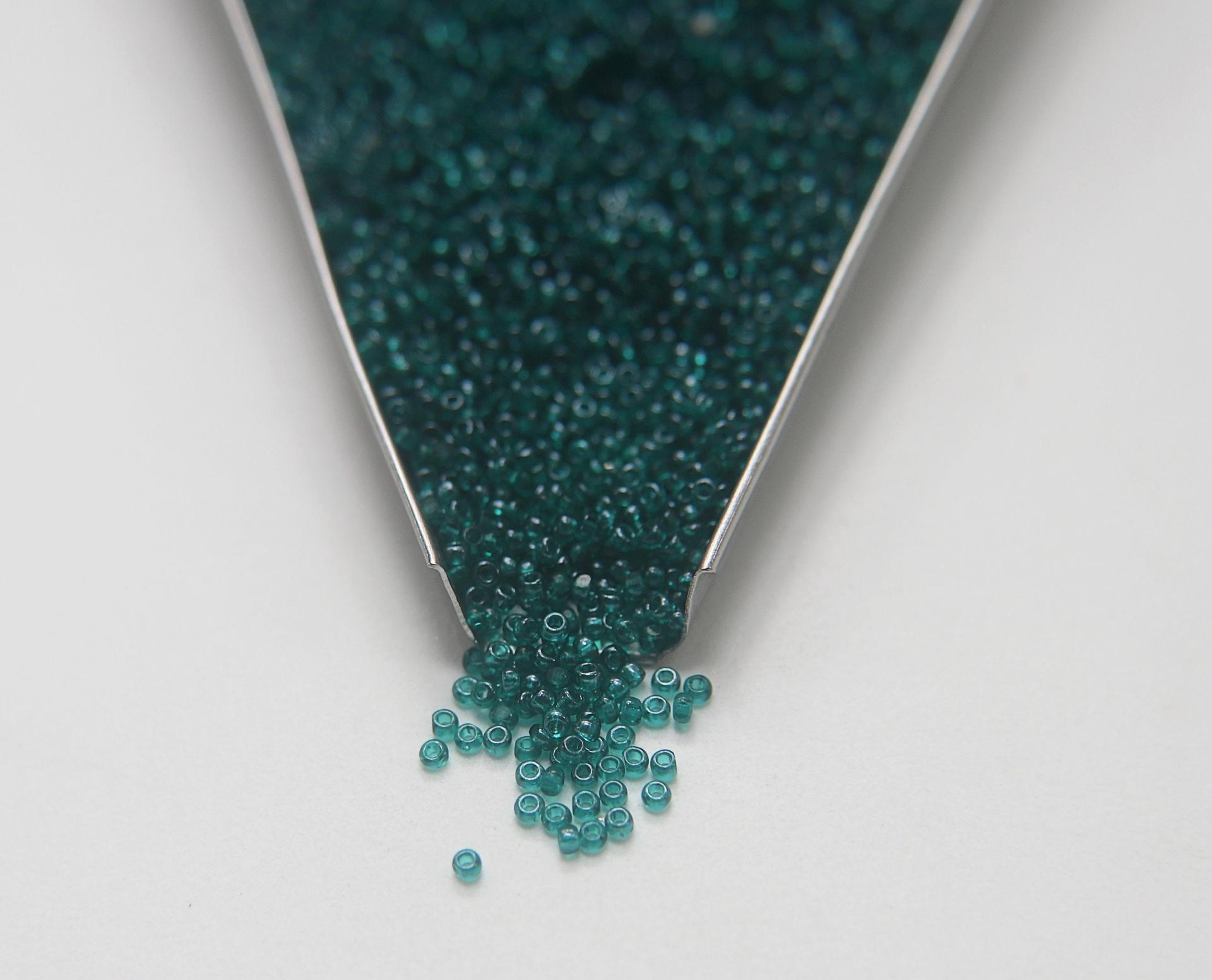 11/0 Charlotte true Cut Beads Blue Zircon Luster jewellery making native supply necklace beads