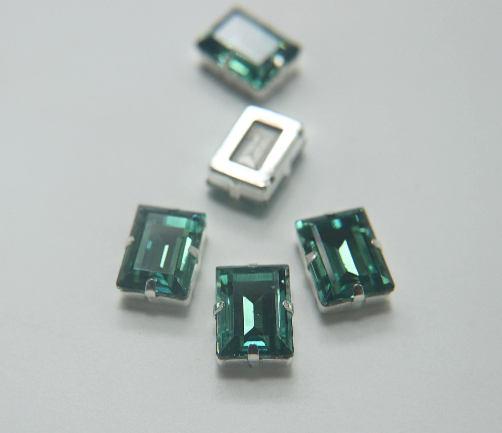Swarovski 18x13 Crystal Erinite 4527 step cut Silver Clips Sewon 4 hole embroidery material sewing jewelry making craft vintage supply