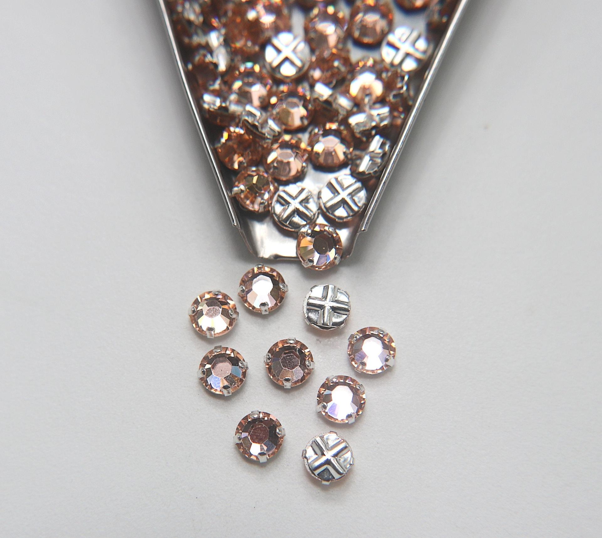 34ss Clear Flatback Vintage Swarovski Crystal Light Peach Rose Montees 8mm Silver Plated Mounted Rose sewon embroidery materials wedding