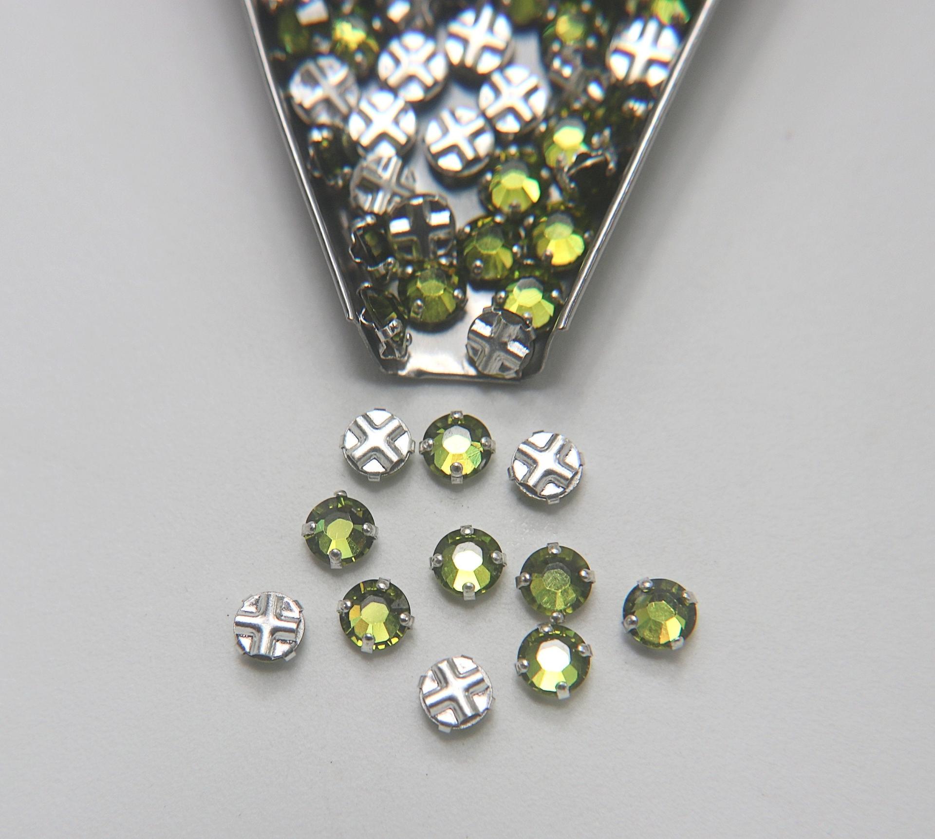 30ss Clear Flatback Vintage Swarovski Crystal Olivine Rose Montees 7mm Silver Plated Mounted Rose sewon embroidery materials wedding