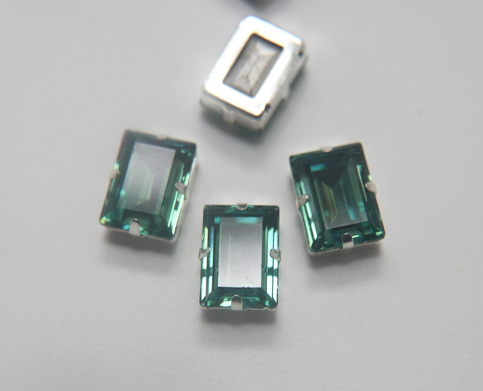 Swarovski 18x13 Crystal Erinite 4527 step cut Silver Clips Sewon 4 hole embroidery material sewing jewelry making craft vintage supply