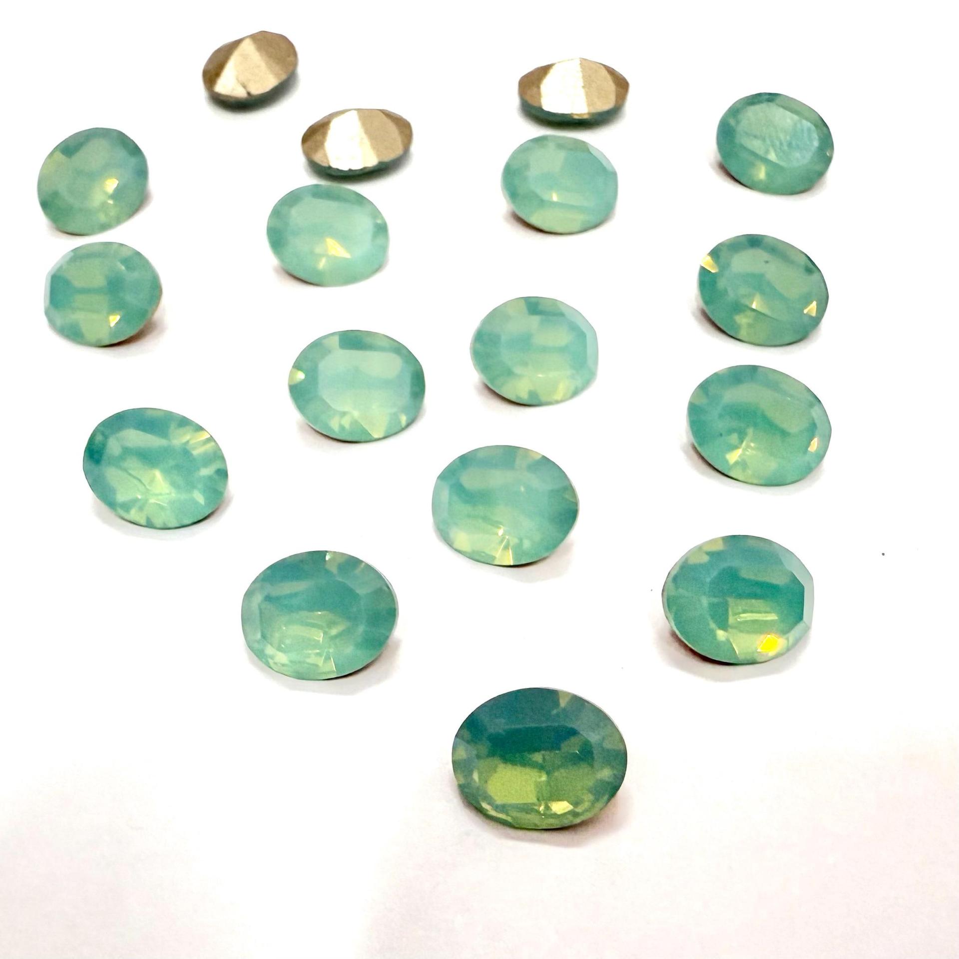 Vintage Swarovski 8x6 mm Oval Shape 4100 Premier Aquamarine Crystal Rhinestones gemstones jewlery making color zirconium