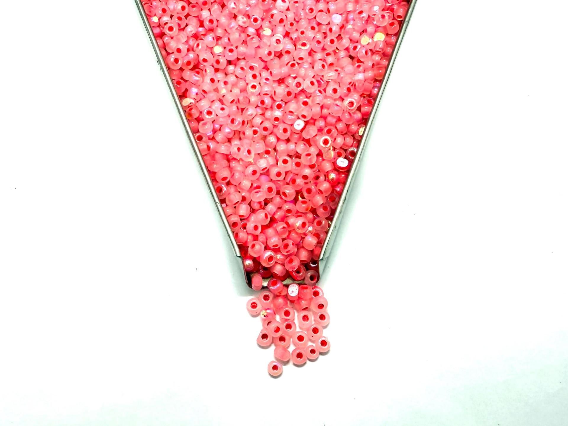 8/0 Charlotte Cut Beads Patina OPAL Neon Linings Aurore Boreale frosted glass beads jewelry supply native beads embroidery supply