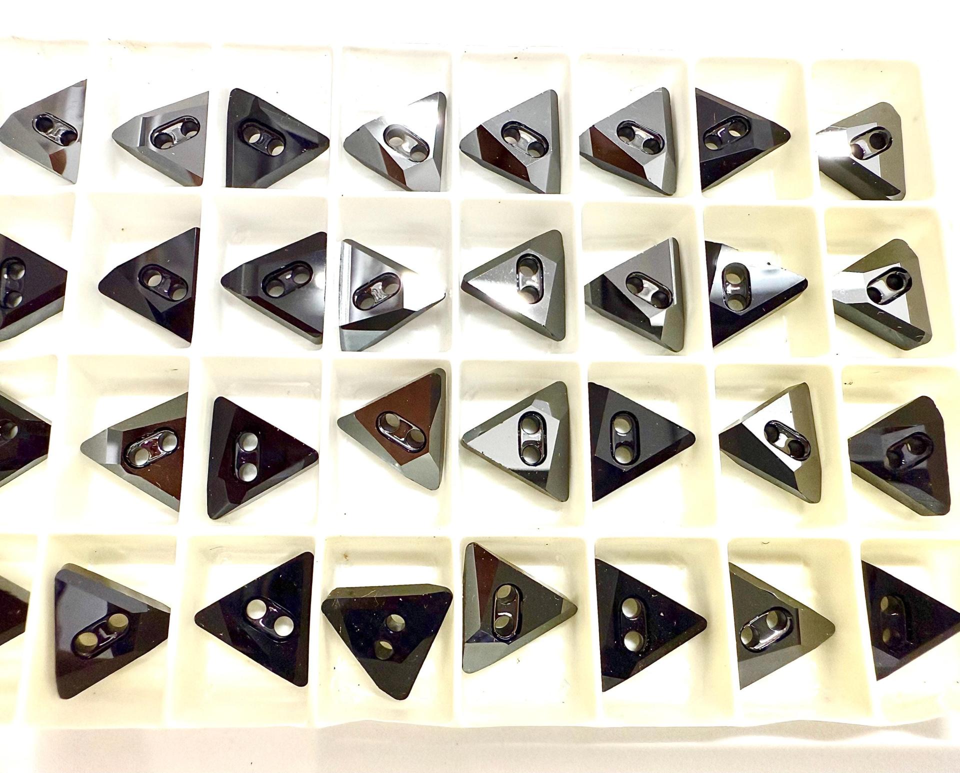 14mm Swarovski 3028 Triangle Jet Hematite Button vintage crystals Button vintage crystals