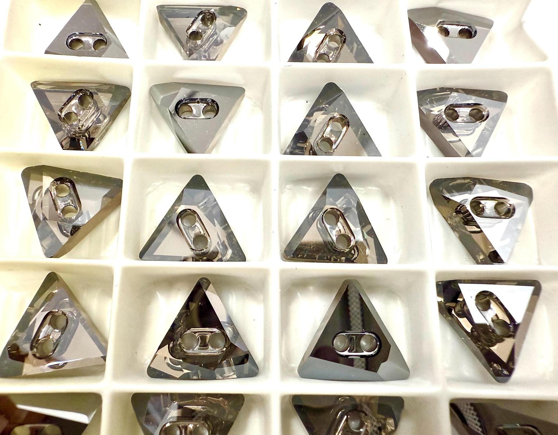 12mm Swarovski 3028 Triangle Crystal Satin Button vintage crystals Button vintage crystals