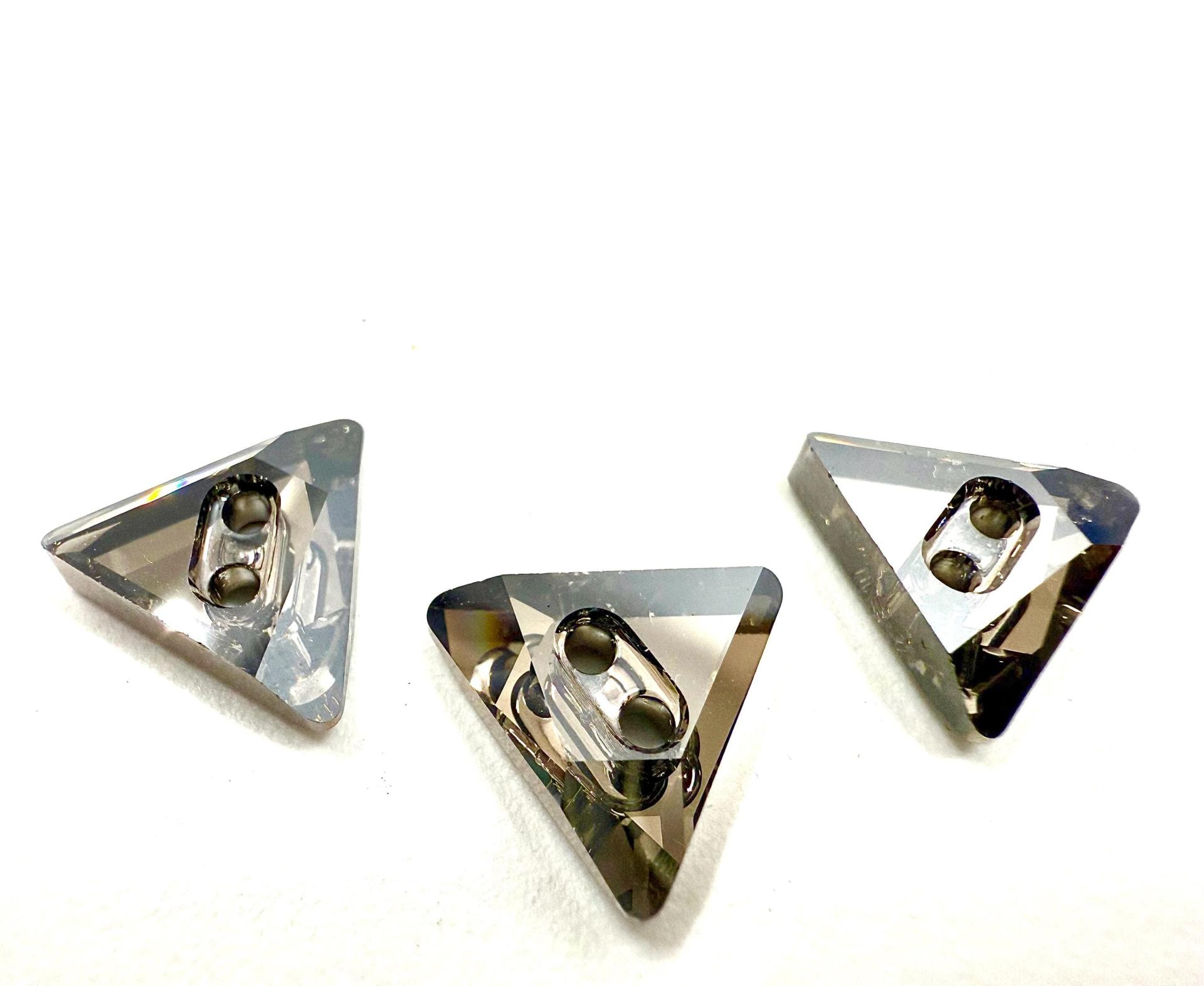 12mm Swarovski 3028 Triangle Crystal Satin Button vintage crystals Button vintage crystals