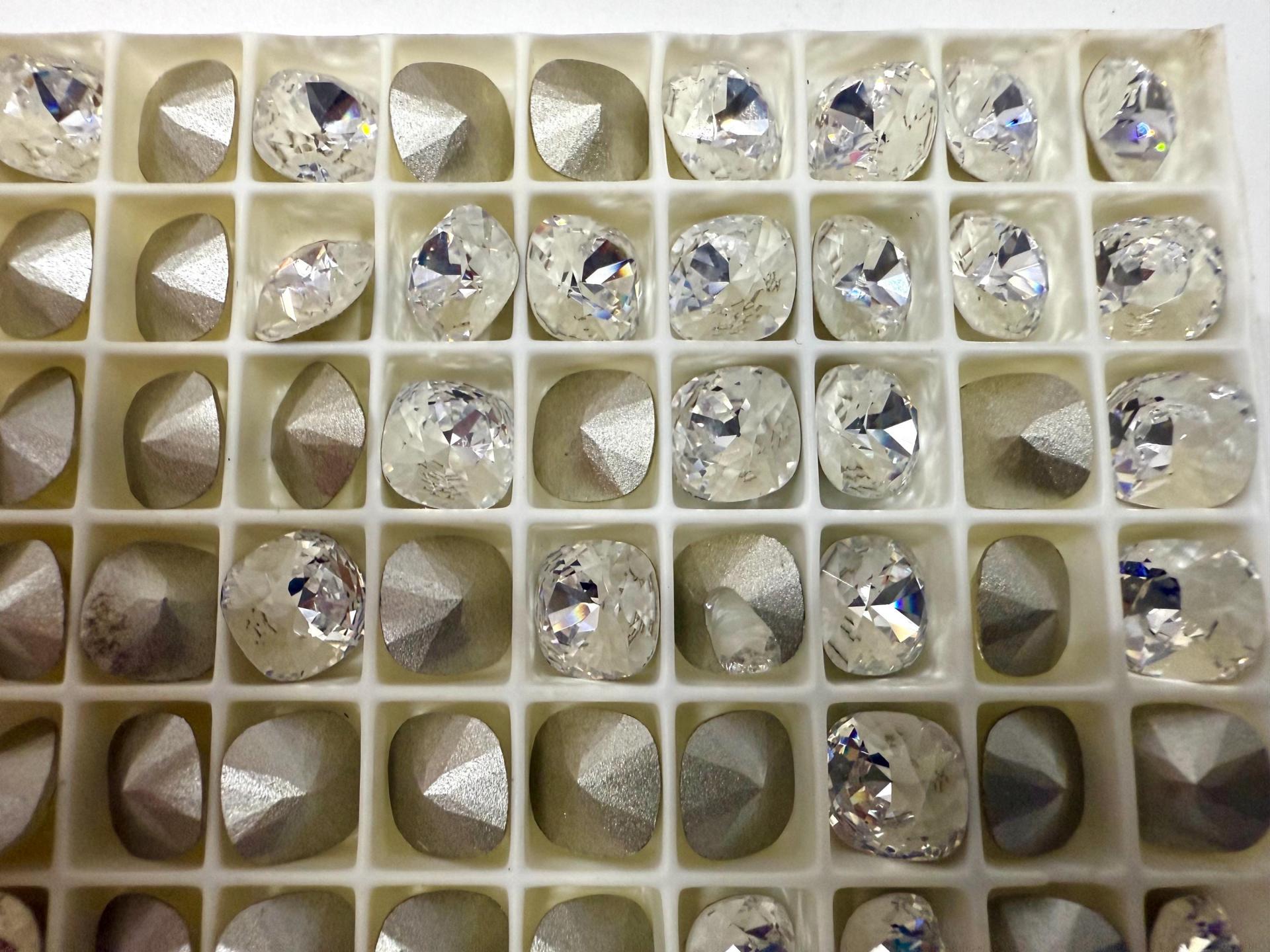 Vintage Swarovski 10 mm Cushion Cut in Crystal 4470 Premier Crystal 2 Pieces fancy stones jewelry making craft supply