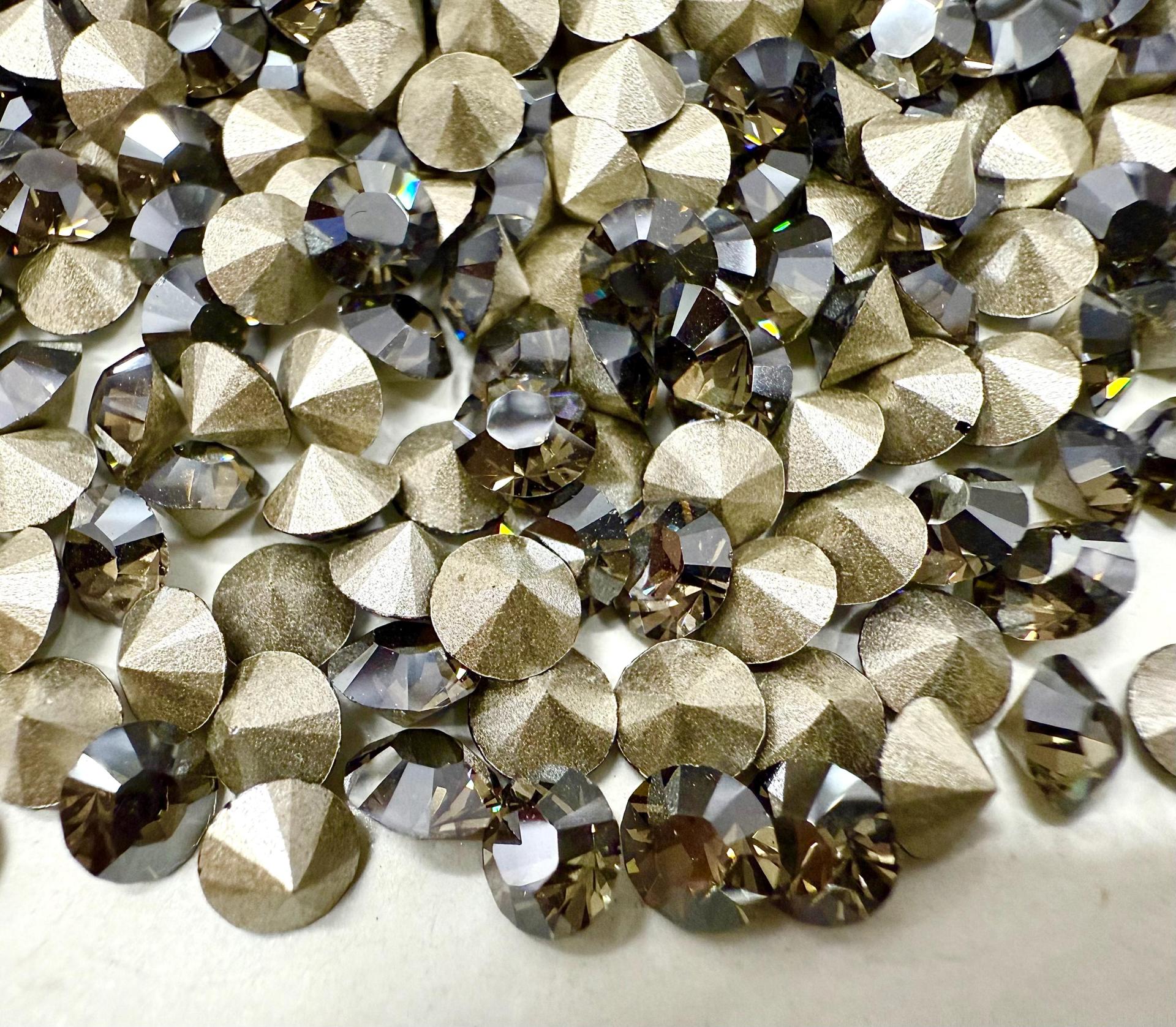Swarovski 24ss Black Diamond Satin 1028 Chaton Round Stone Pointed Back Crystal