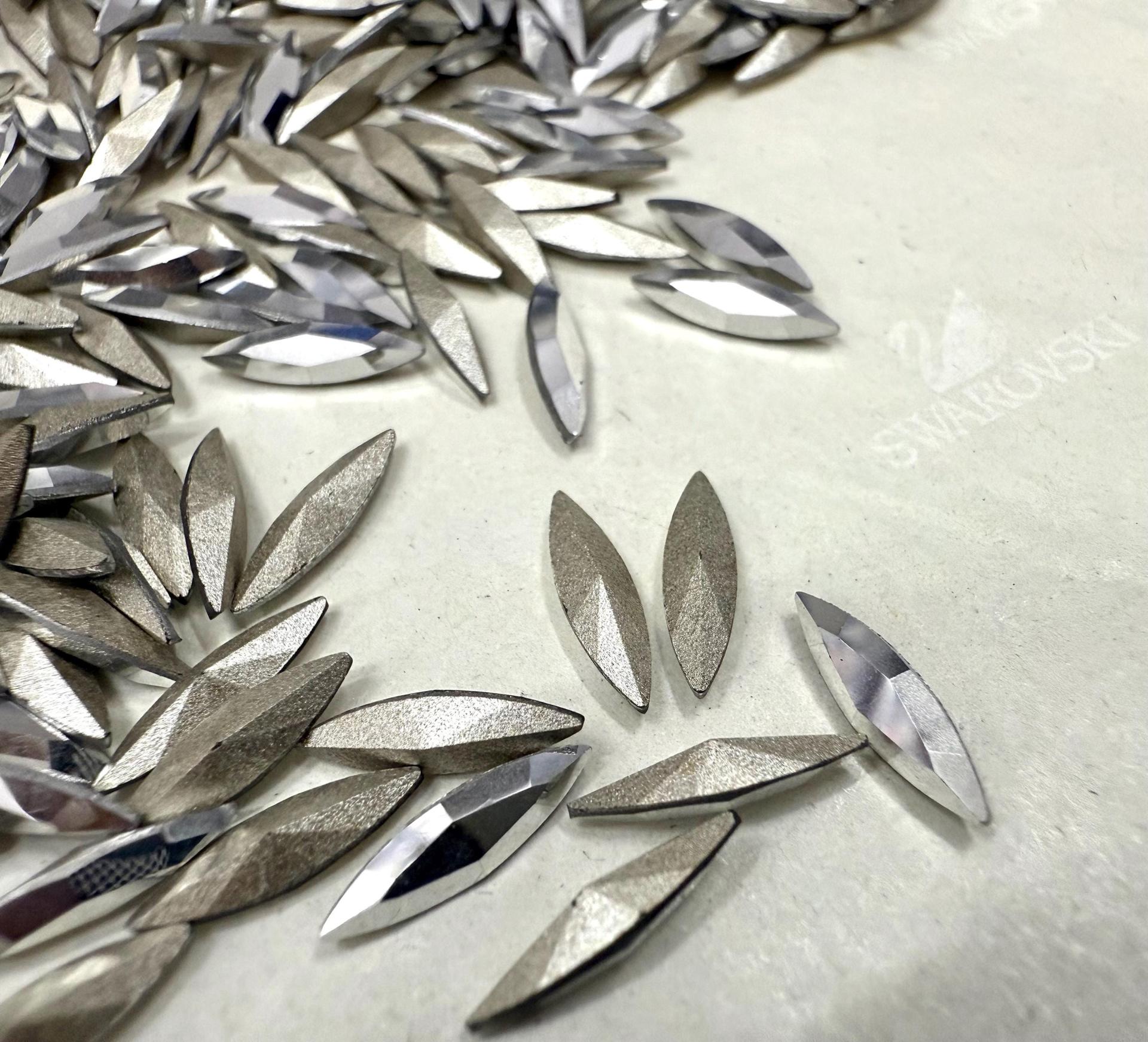 11x3mm Swarovski Crystal Argent Light Marquise New Vintage Pointy Back Navette 4200 crystals Jewelry making stones gemstones
