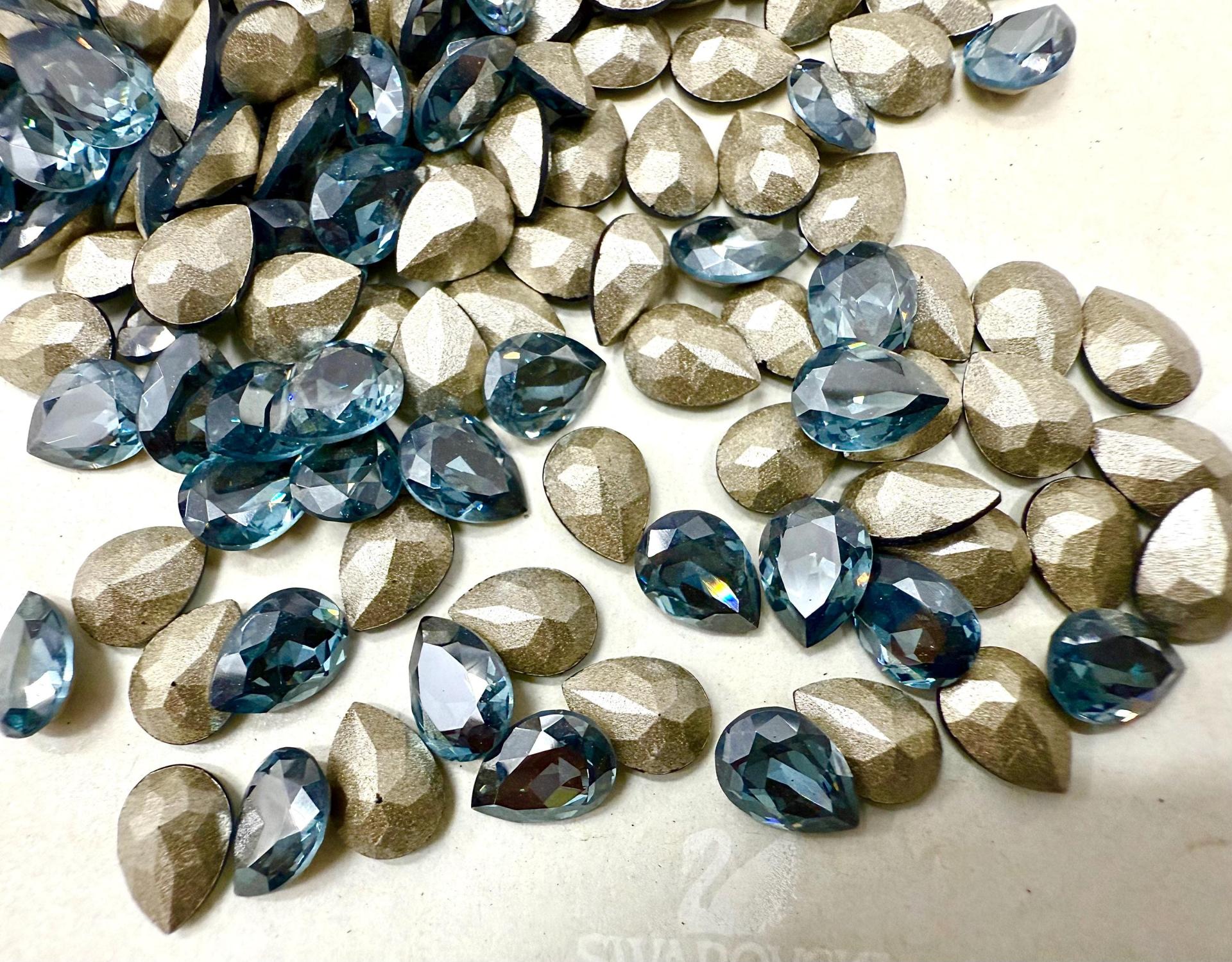 Vintage Swarovski 8x6 mm Aquamarine Satin Pear Shape article 4320 Premier Crystal Rhinestones 6/12/36/72/144 Pieces gemstones