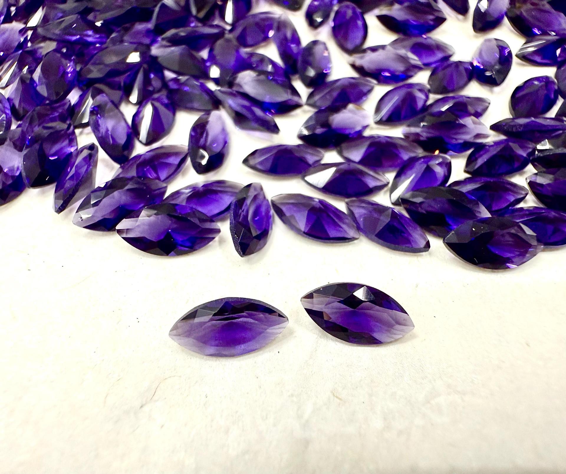 4231 Swarovski Crystal Purple Velvet Unfoiled 8x4mm Navette Rhinestones Jewelry making stones gemstones fancy stones