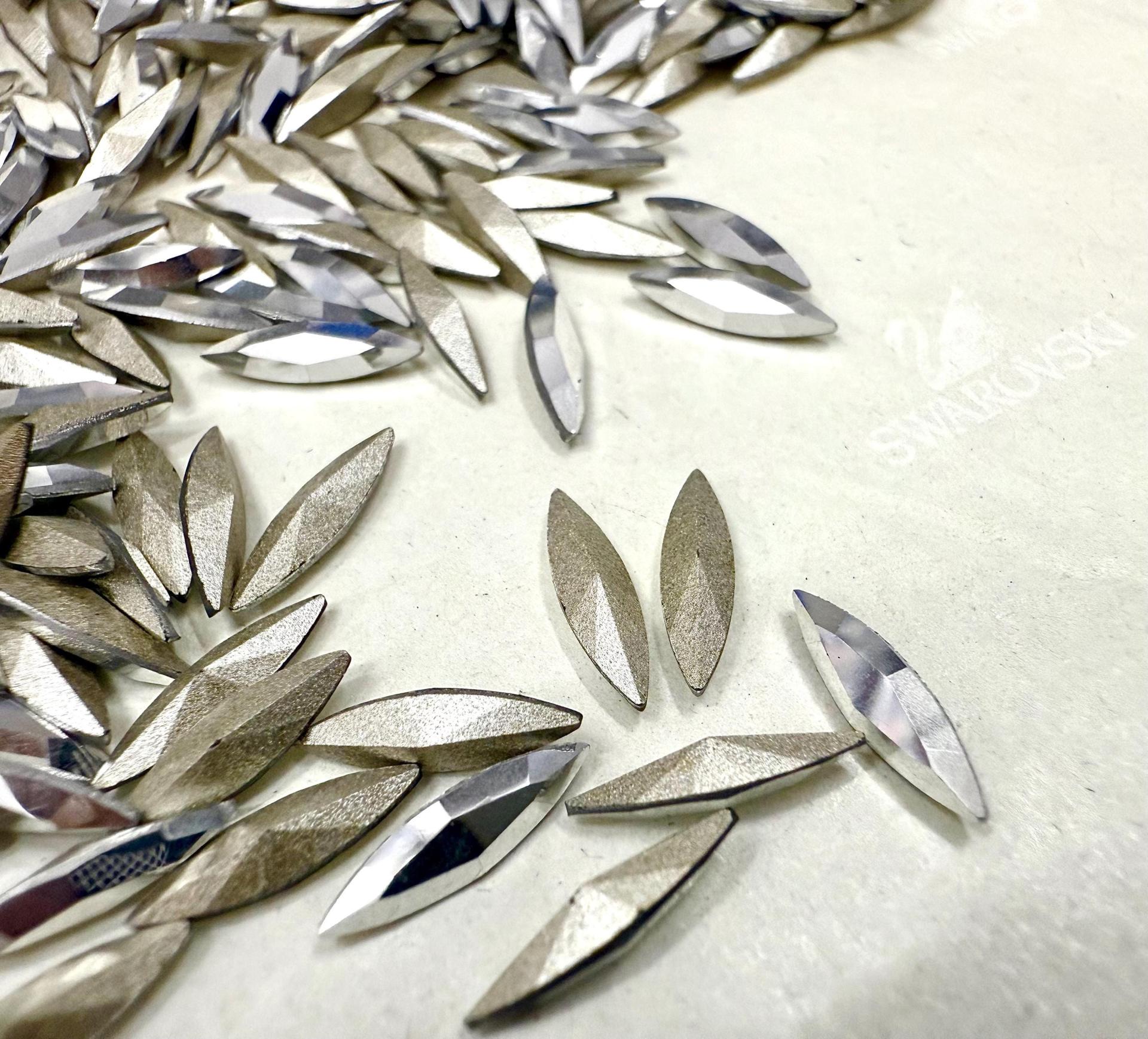 11x3mm Swarovski Crystal Argent Light Marquise New Vintage Pointy Back Navette 4200 crystals Jewelry making stones gemstones